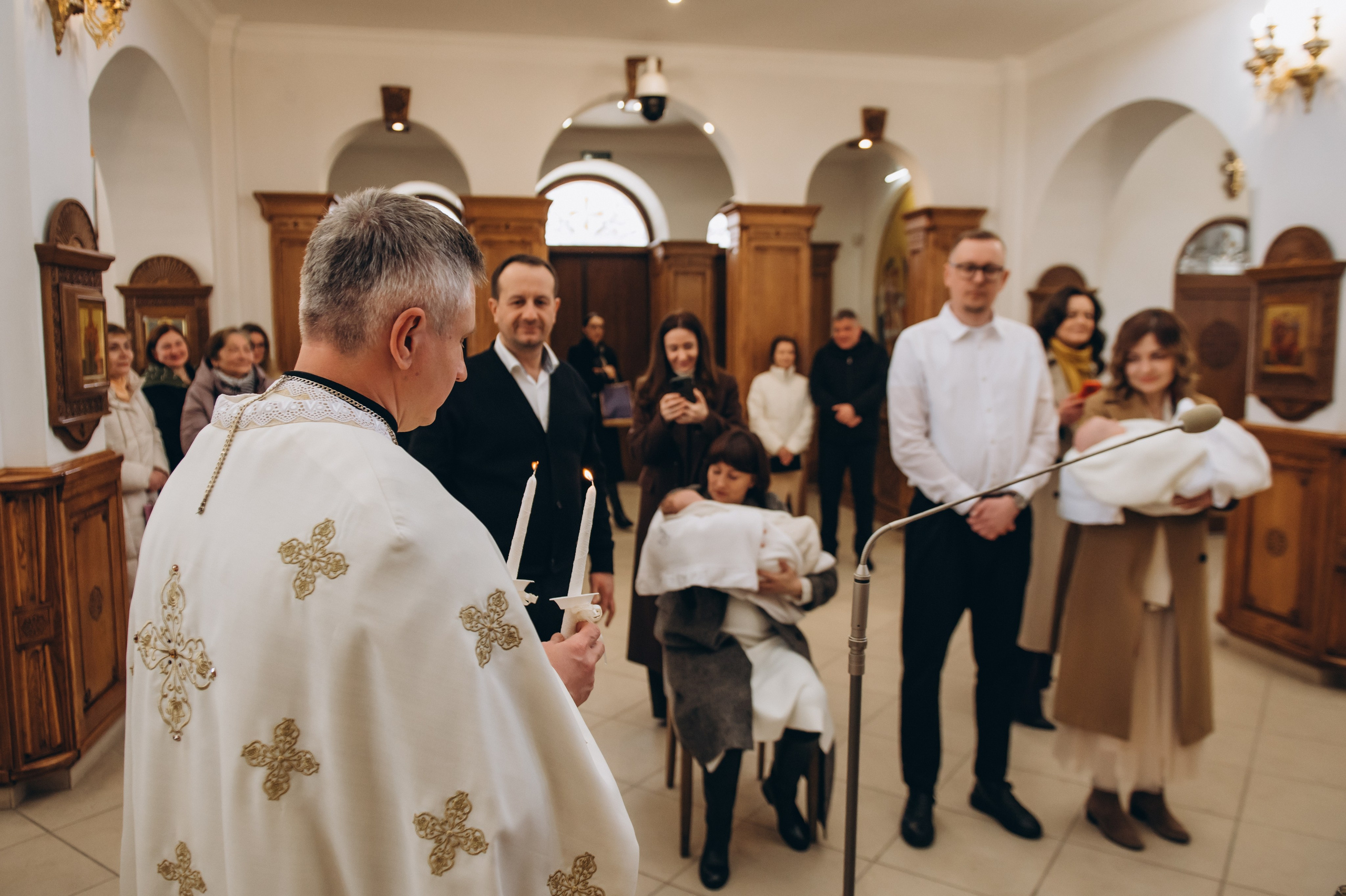Фотосесія Хрещення Тернопіль, зйомка Хрестин Тернопіль, Храм Різдва Пресвятої Богородиці УГКЦ Тернопіль. Сімейний, дитячий та індивідуальний фотограф в м. Тернопіль, м. Львів