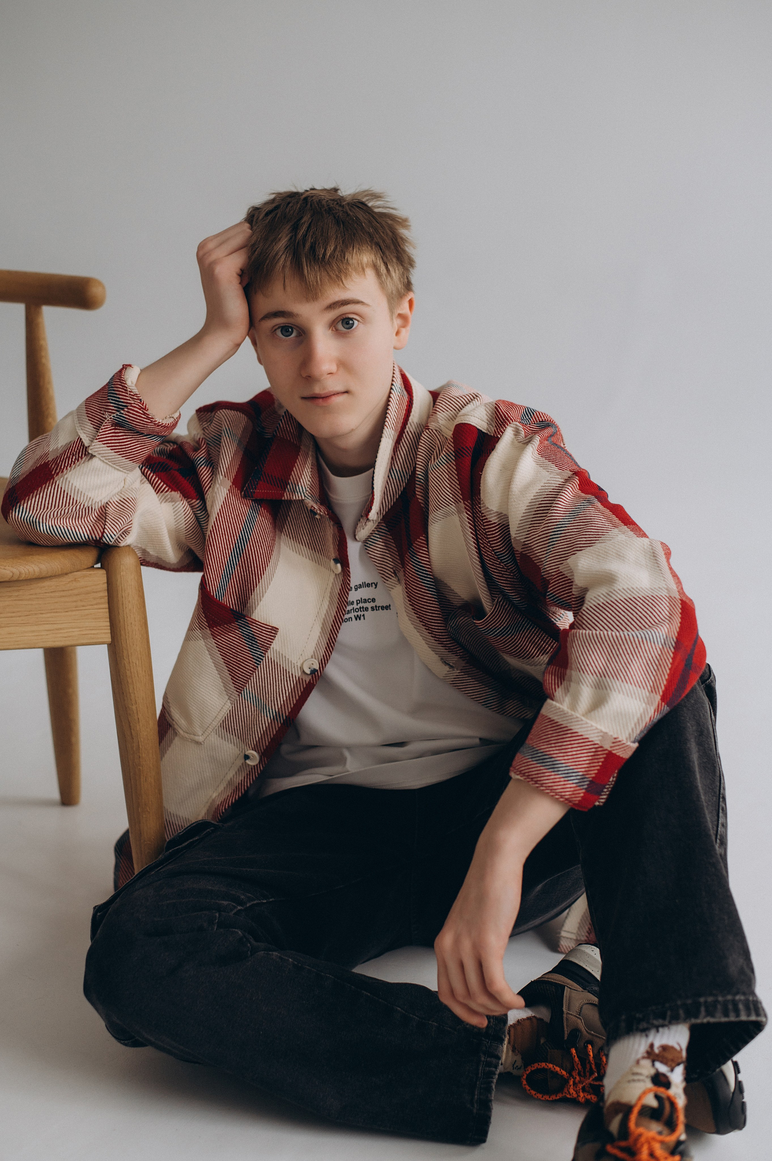 Фотосесія мама і син, сімейна фотосесія Тернопіль, зйомка мами з сином, сімейний фотограф Тернопіль, зйомка з домашнім улюбленцем. Сімейний, дитячий та індивідуальний фотограф в м. Тернопіль, м. Львів