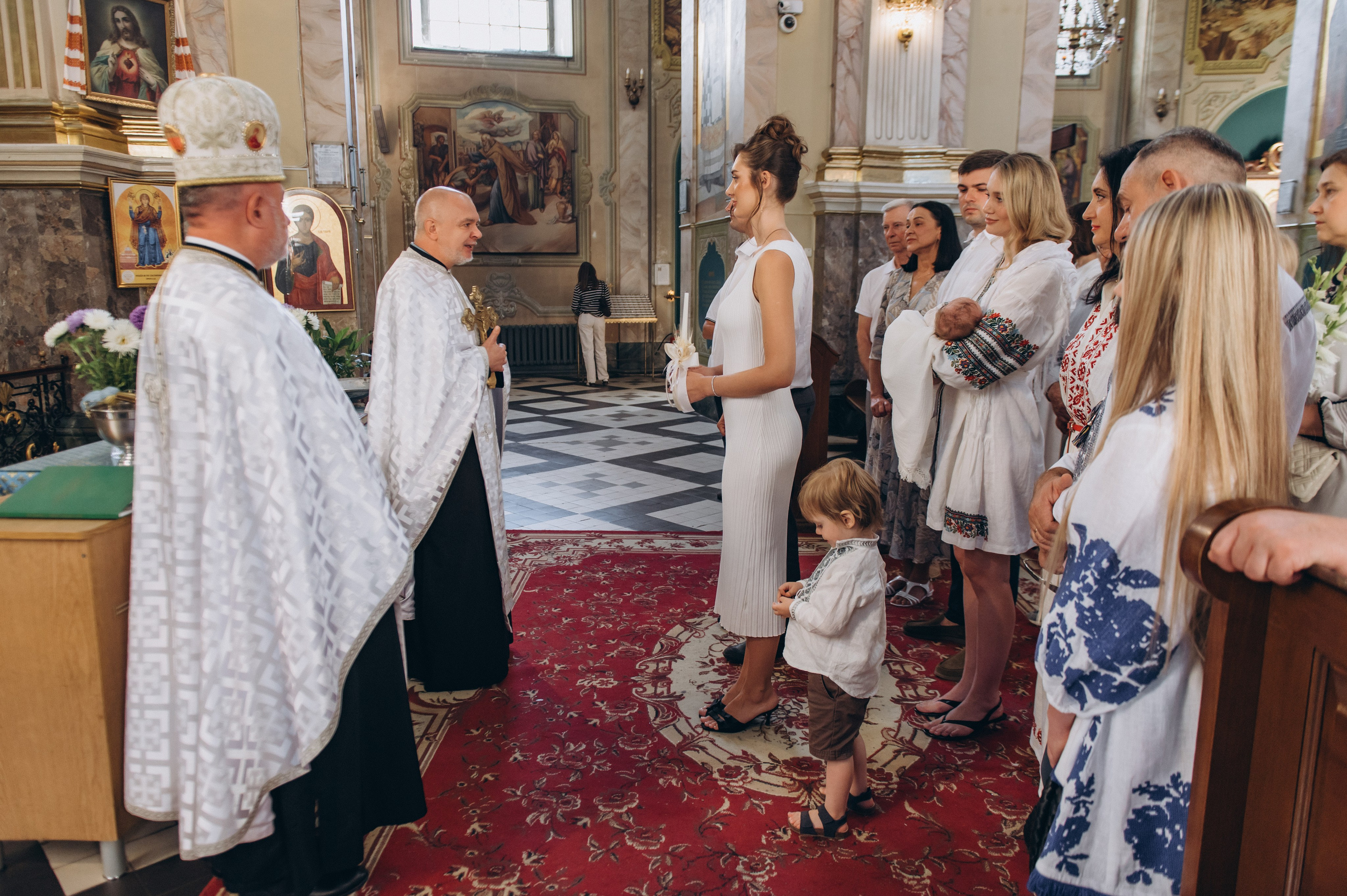 Фотосесія Хрещення Тернопіль, фотосесія хрестин Тернопіль, Катедра Тернопіль, фотосесія хрещення катедра. Сімейний, дитячий та індивідуальний фотограф в м. Тернопіль, м. Львів