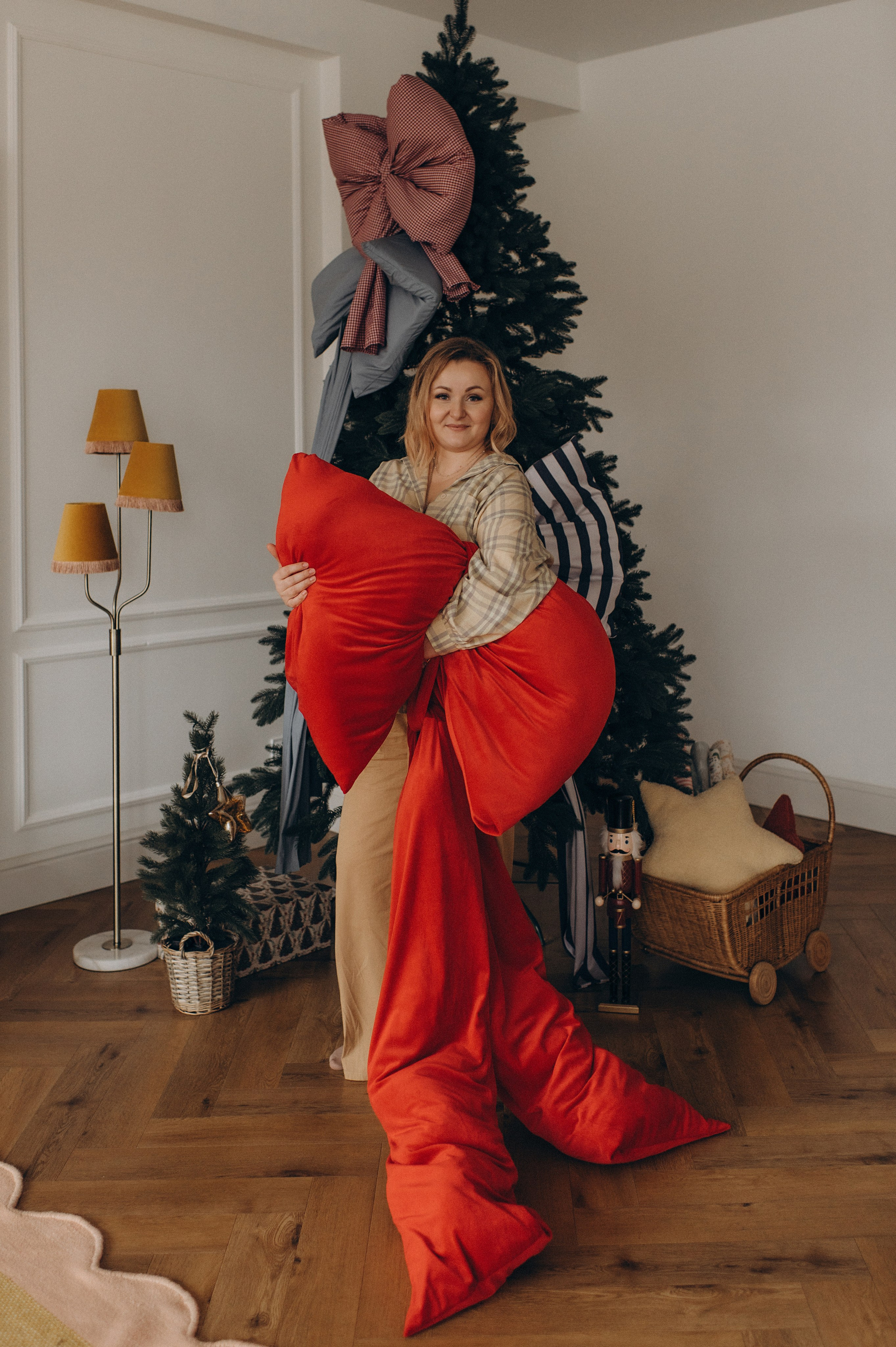 Фотосесія мама і син, сімейна фотосесія Тернопіль, зйомка мами з сином, сімейний фотограф Тернопіль, зйомка з домашнім улюбленцем. Сімейний, дитячий та індивідуальний фотограф в м. Тернопіль, м. Львів