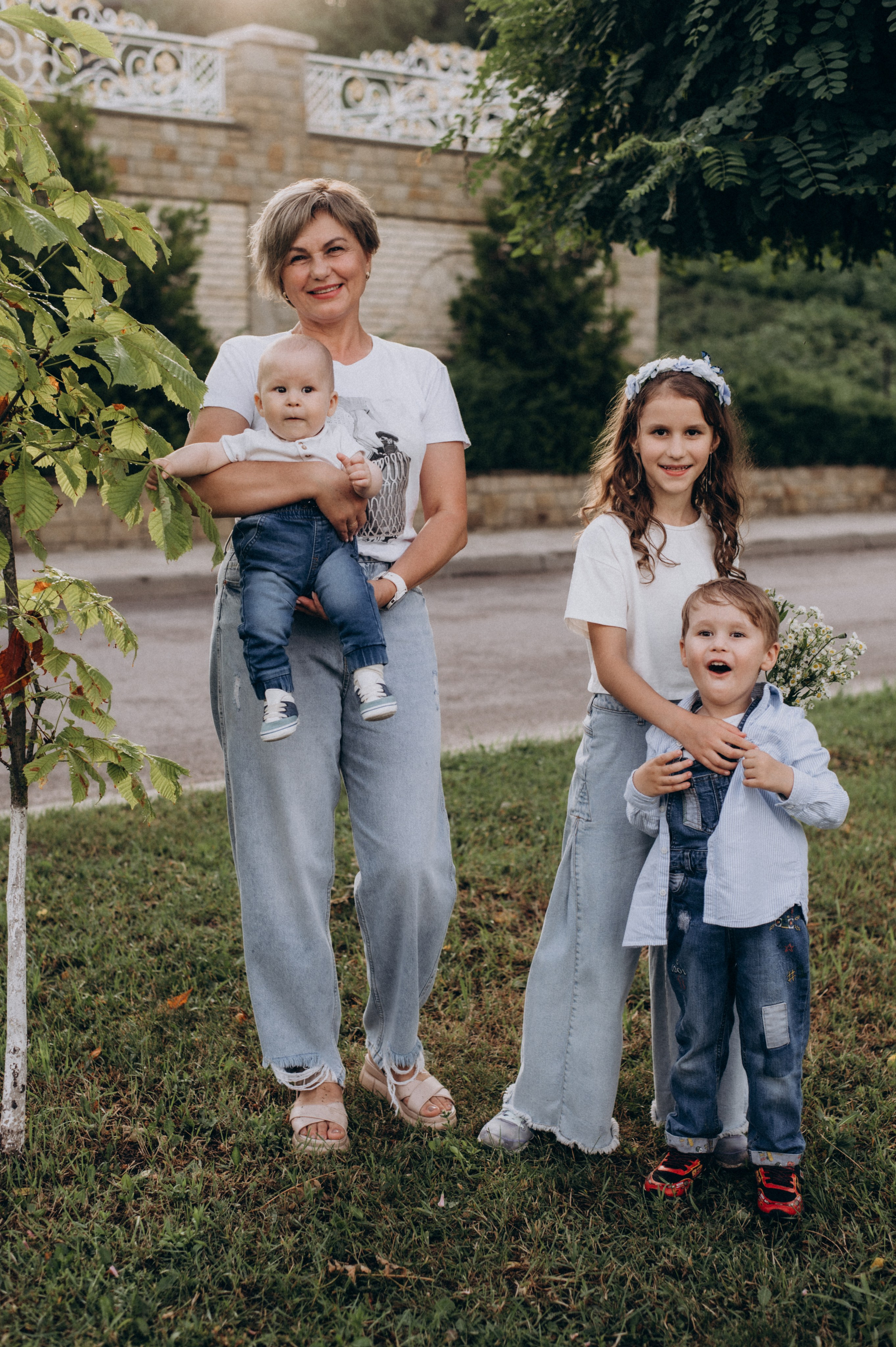 Сімейна фотосесія Тернопіль, сімейний фотограф Тернопіль, зйомка великої сімї. Сімейний, дитячий та індивідуальний фотограф в м. Тернопіль, м. Львів