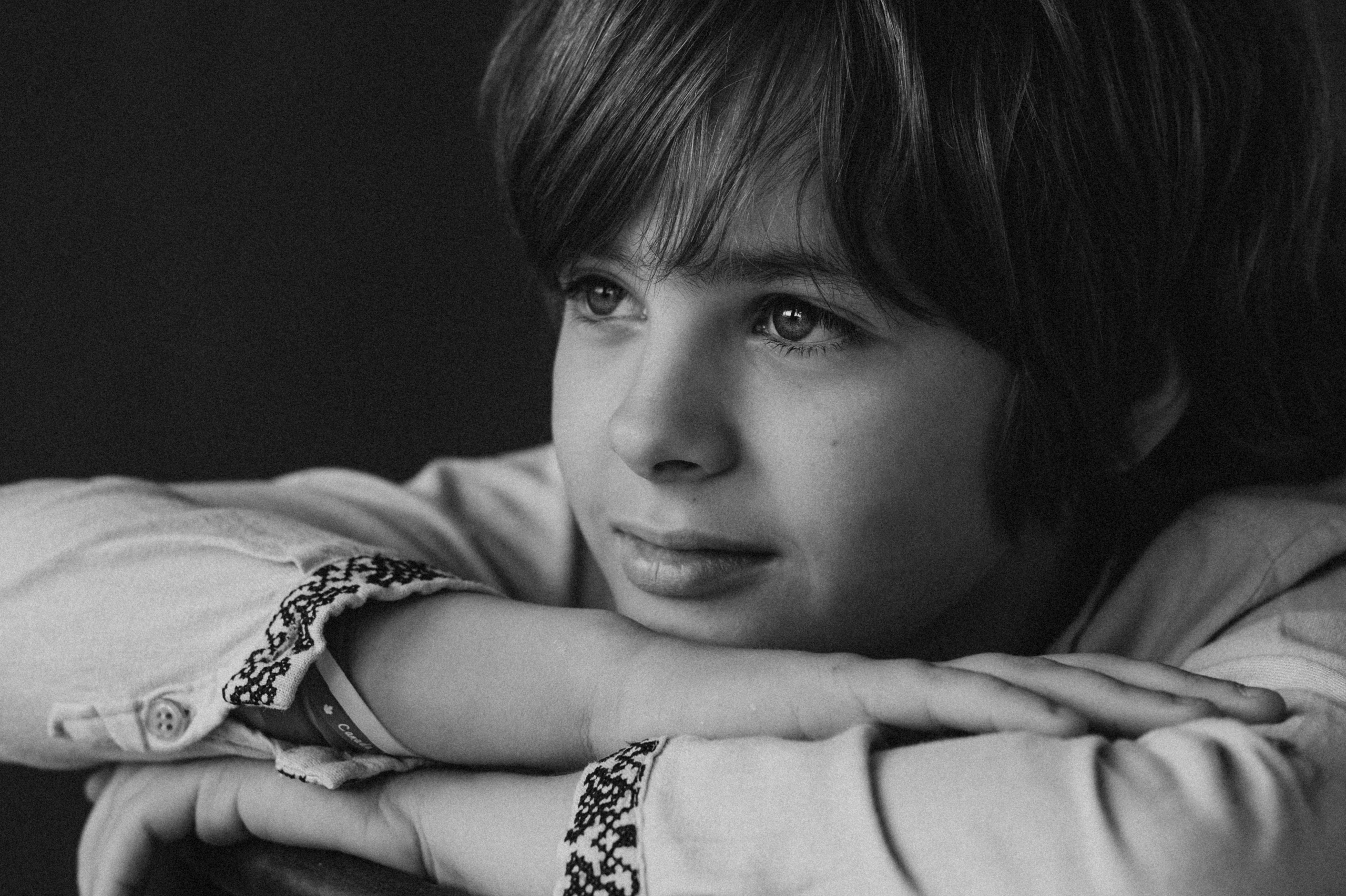 Шкільна фотосесія на віньєтки Тернопіль, фотосесія випускників Тернопіль, зйомка на віньєтки, шкільні фотоальбоми Тернопіль. Сімейний, дитячий та індивідуальний фотограф в м. Тернопіль, м. Львів