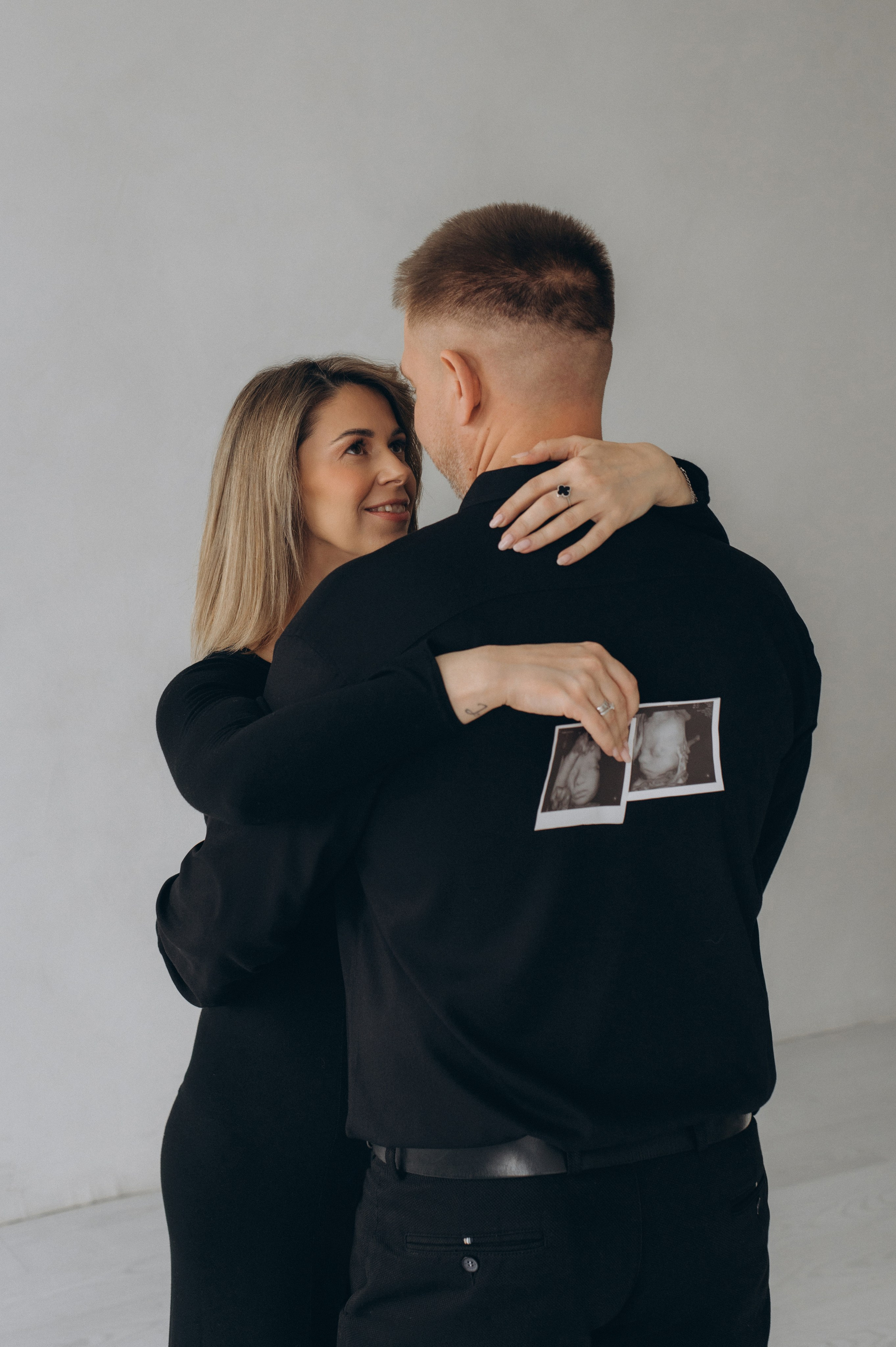 Фотосесія вагітності Тернопіль, зйомка вагітних, фотограф вагітності Тернопіль, сімейний фотограф Тернопіль. Сімейний, дитячий та індивідуальний фотограф в м. Тернопіль, м. Львів