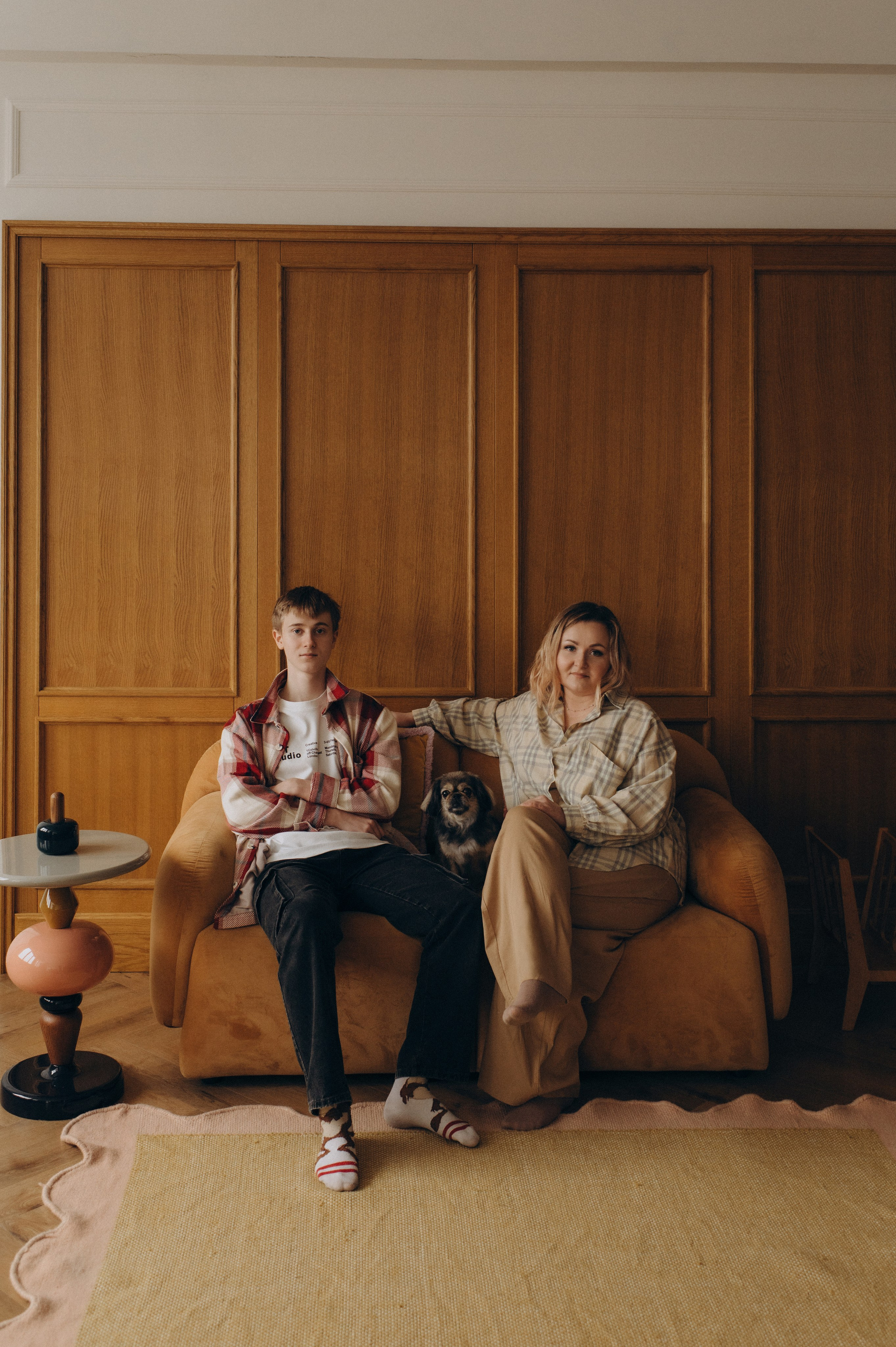 Фотосесія мама і син, сімейна фотосесія Тернопіль, зйомка мами з сином, сімейний фотограф Тернопіль, зйомка з домашнім улюбленцем. Сімейний, дитячий та індивідуальний фотограф в м. Тернопіль, м. Львів