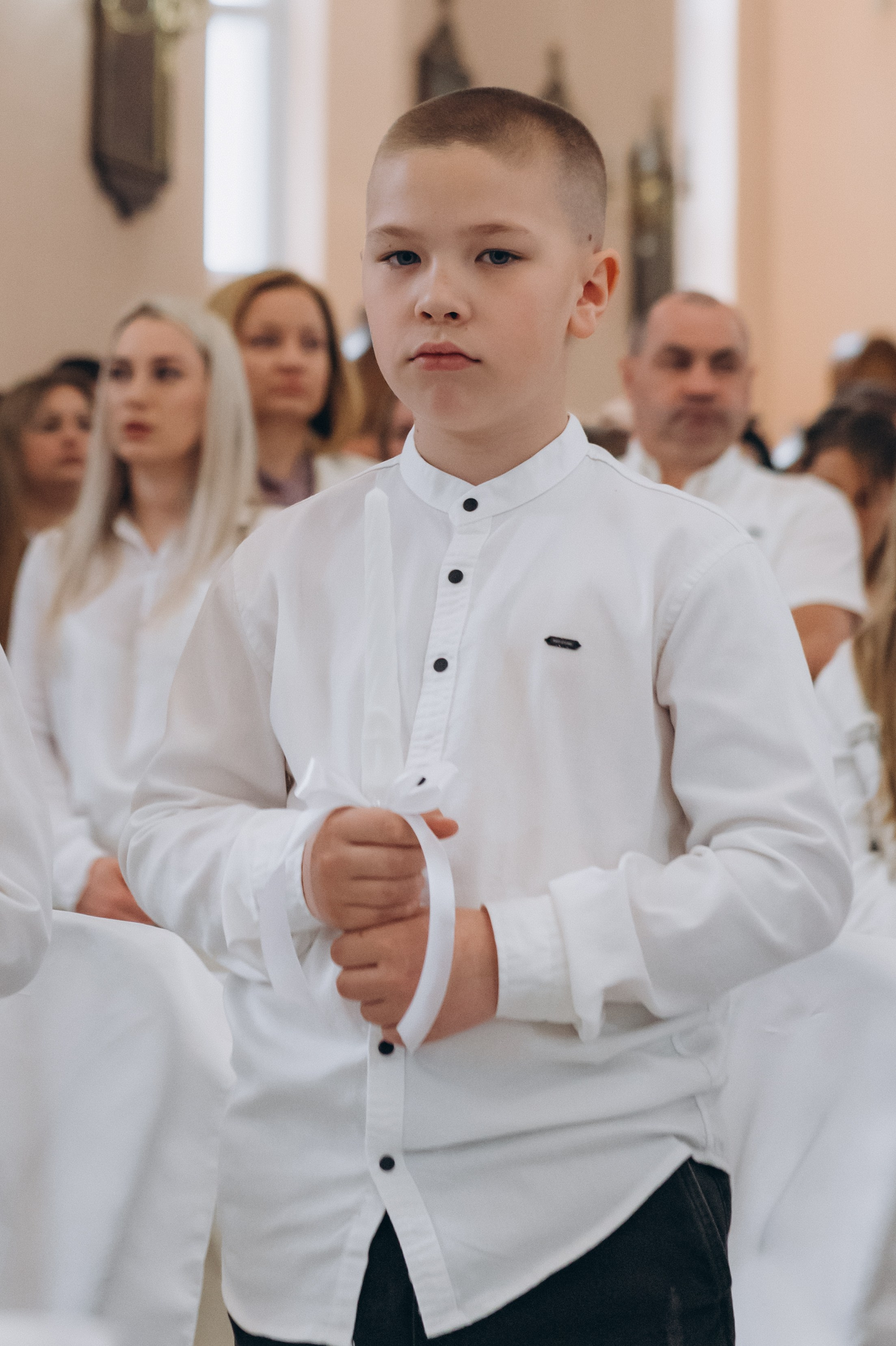 Фотосесія Причастя Тернопіль, зйомка Причастя, фотограф на Причастя Тернопіль, Причастя Львів, церква Петра і Павла. Сімейний, дитячий та індивідуальний фотограф в м. Тернопіль, м. Львів