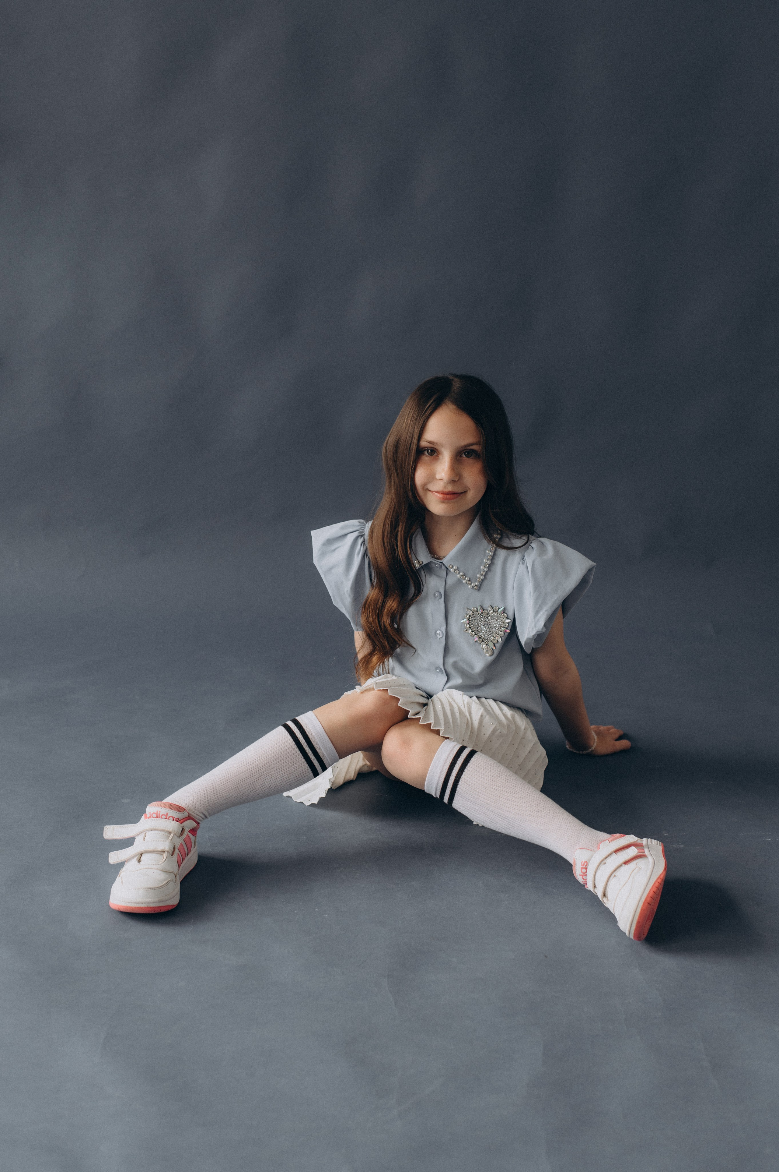 Шкільна фотосесія на віньєтки Тернопіль, шкільні альбоми, фотосесія випускників Тернопіль, випускний альбом, фотограф випускний Тернопіль. Сімейний, дитячий та індивідуальний фотограф в м. Тернопіль, м. Львів