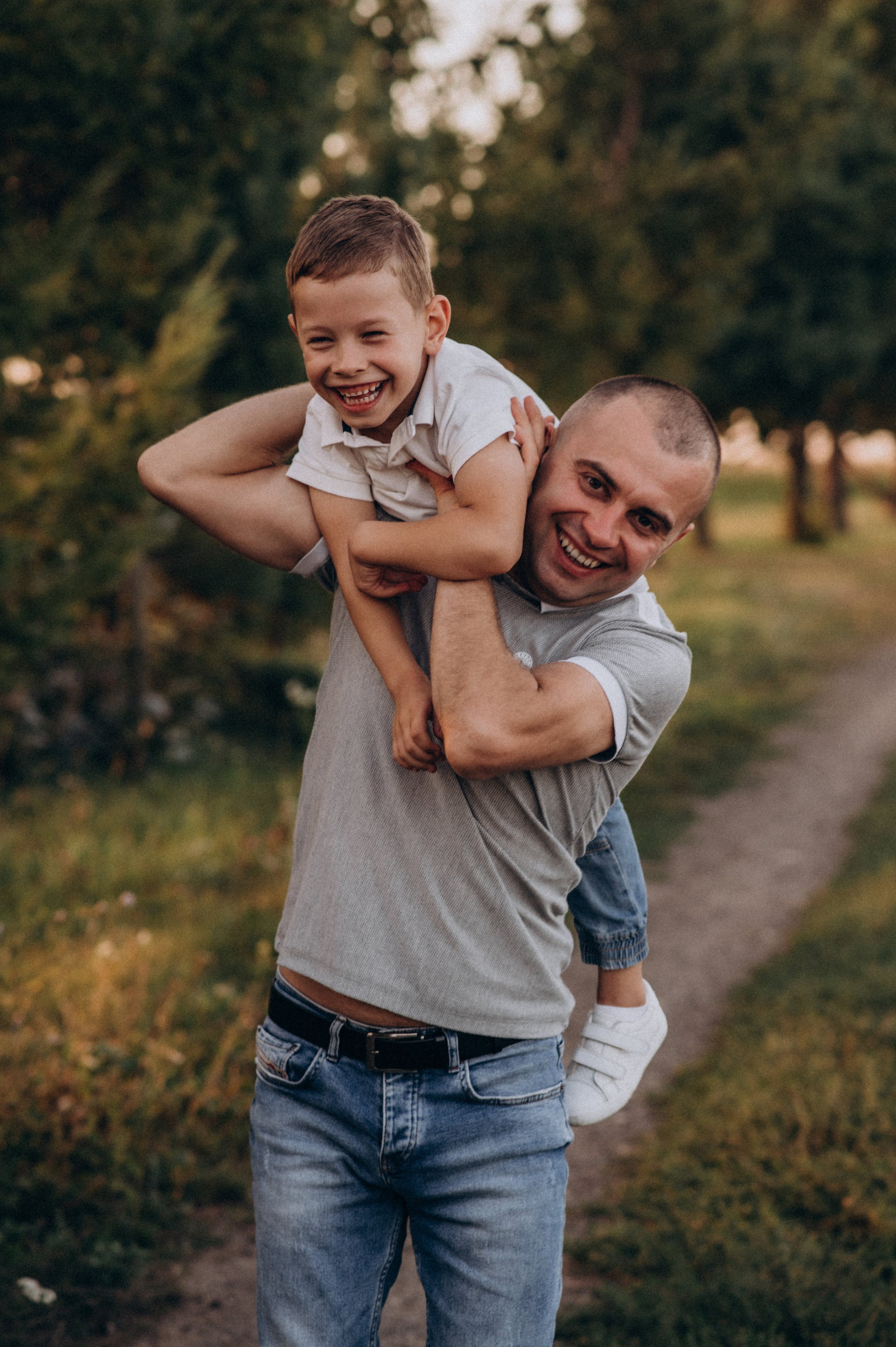 Сімейна фотосесія вагітності Тернопіль Львів. Сімейний, дитячий та індивідуальний фотограф в м. Тернопіль, м. Львів