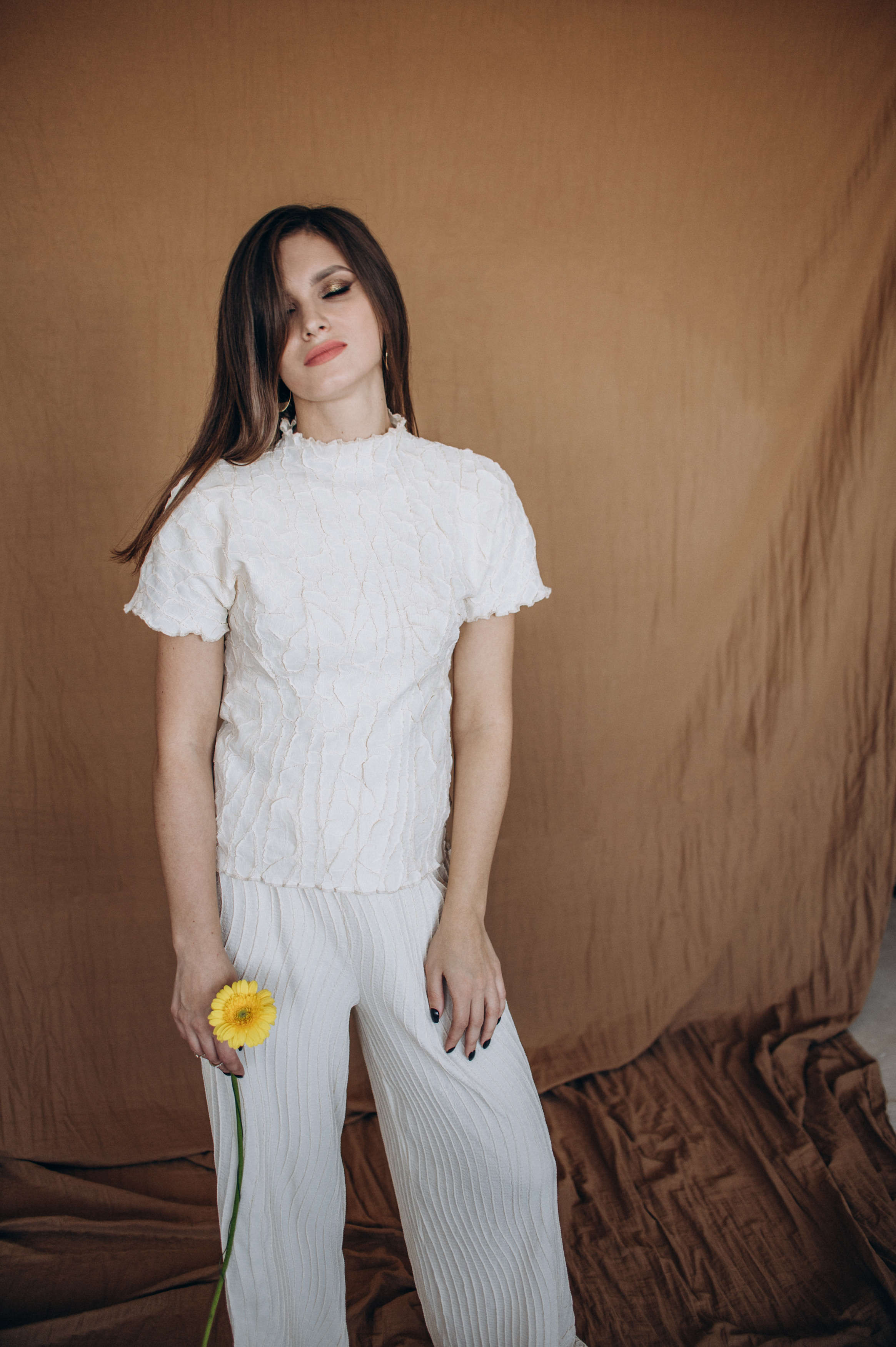 Індивідуальна фотосесія у студіі. Сімейний, дитячий та індивідуальний фотограф в м. Тернопіль, м. Львів