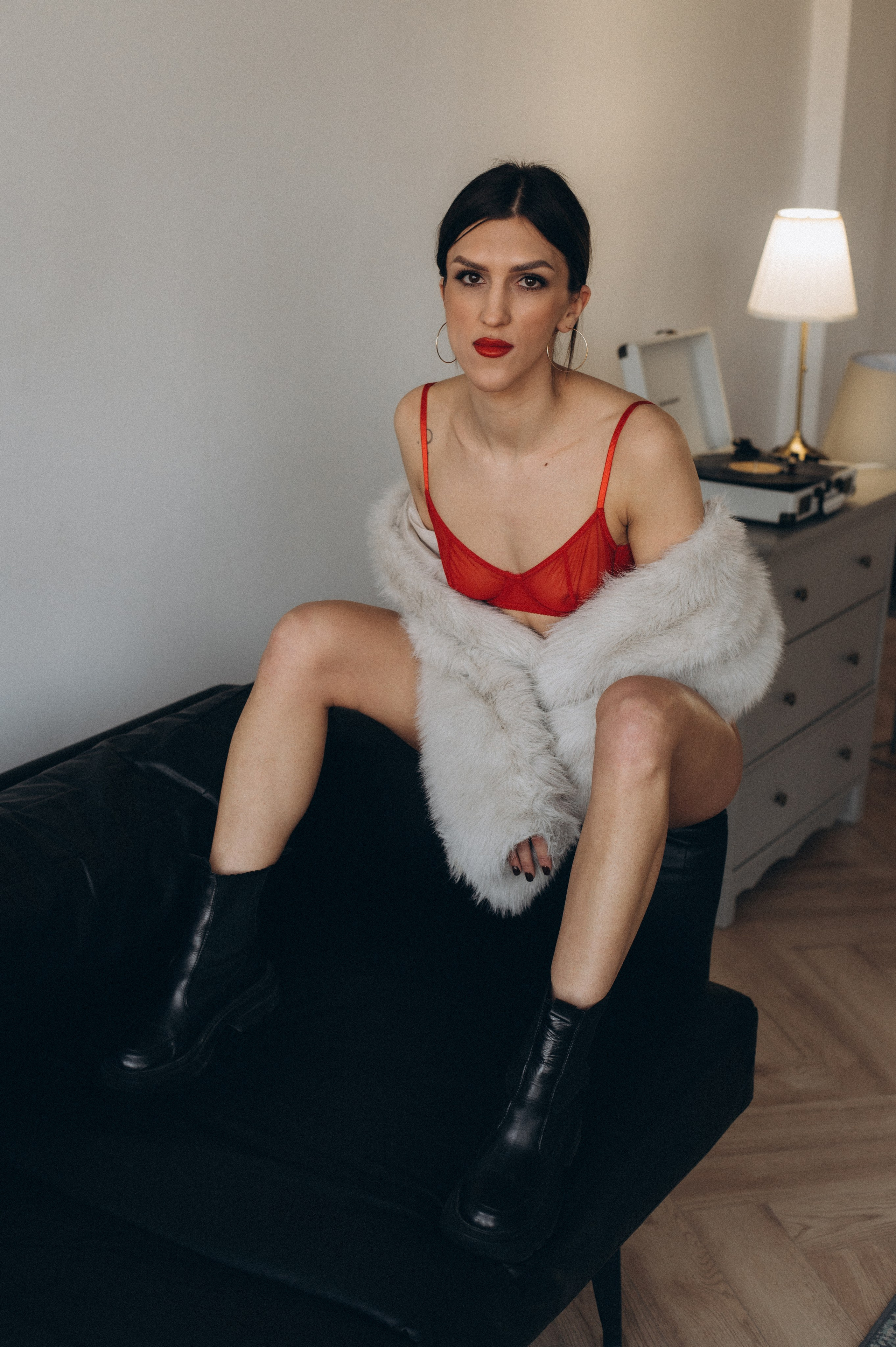 Індивідуальна фотосесія Тернопіль, студійна зйомка Львів, портретний фотограф Тернопіль. Сімейний, дитячий та індивідуальний фотограф в м. Тернопіль, м. Львів