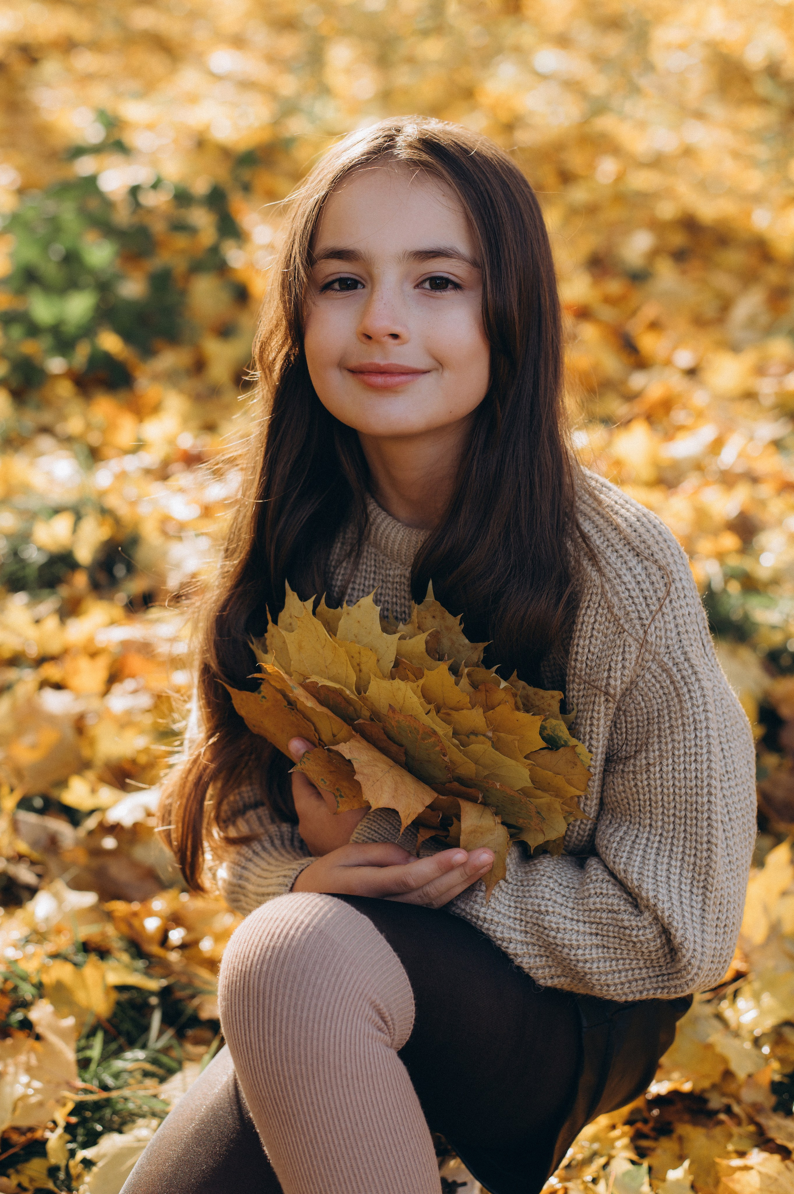 Осіння фотосесія 4 класу на віньєтки, випускні фотоальбоми Тернопіль, фотосесія випускників Тернопіль, шкільний випускний альбом Тернопіль. Сімейний, дитячий та індивідуальний фотограф в м. Тернопіль, м. Львів