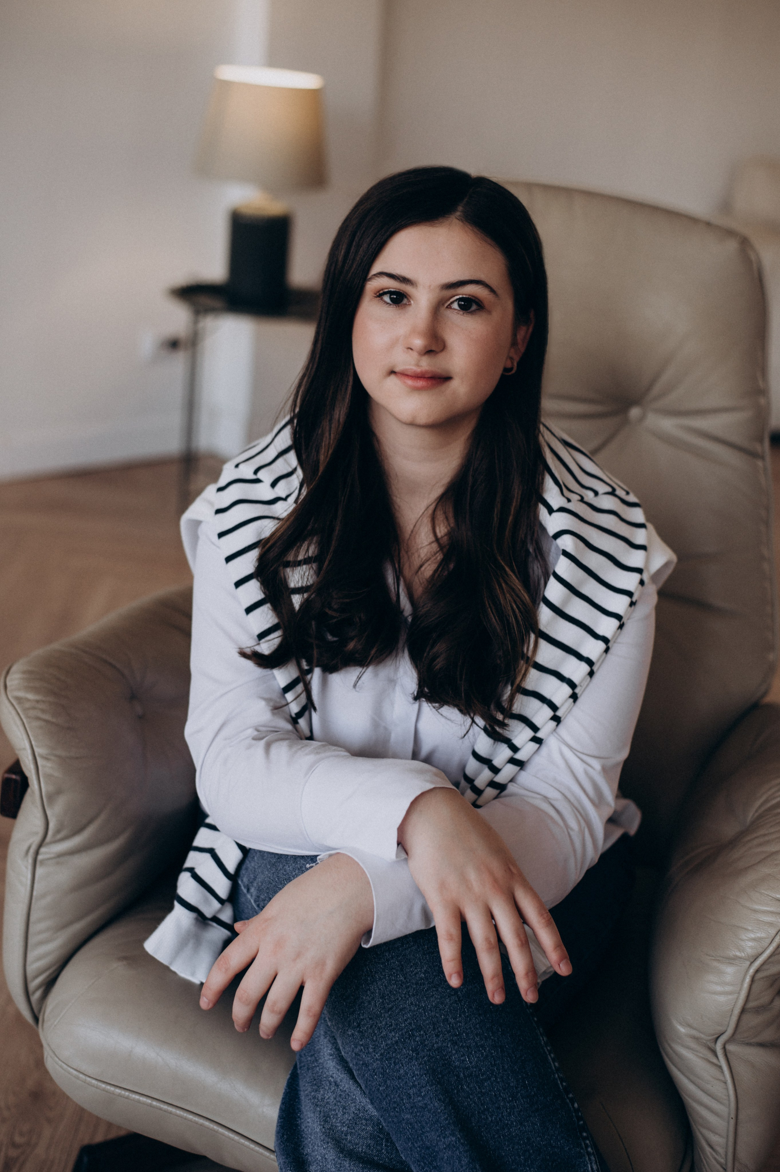 Індивідуальна фотосесія у студії, зйомка з домашнім улюбленцем. Сімейний, дитячий та індивідуальний фотограф в м. Тернопіль, м. Львів