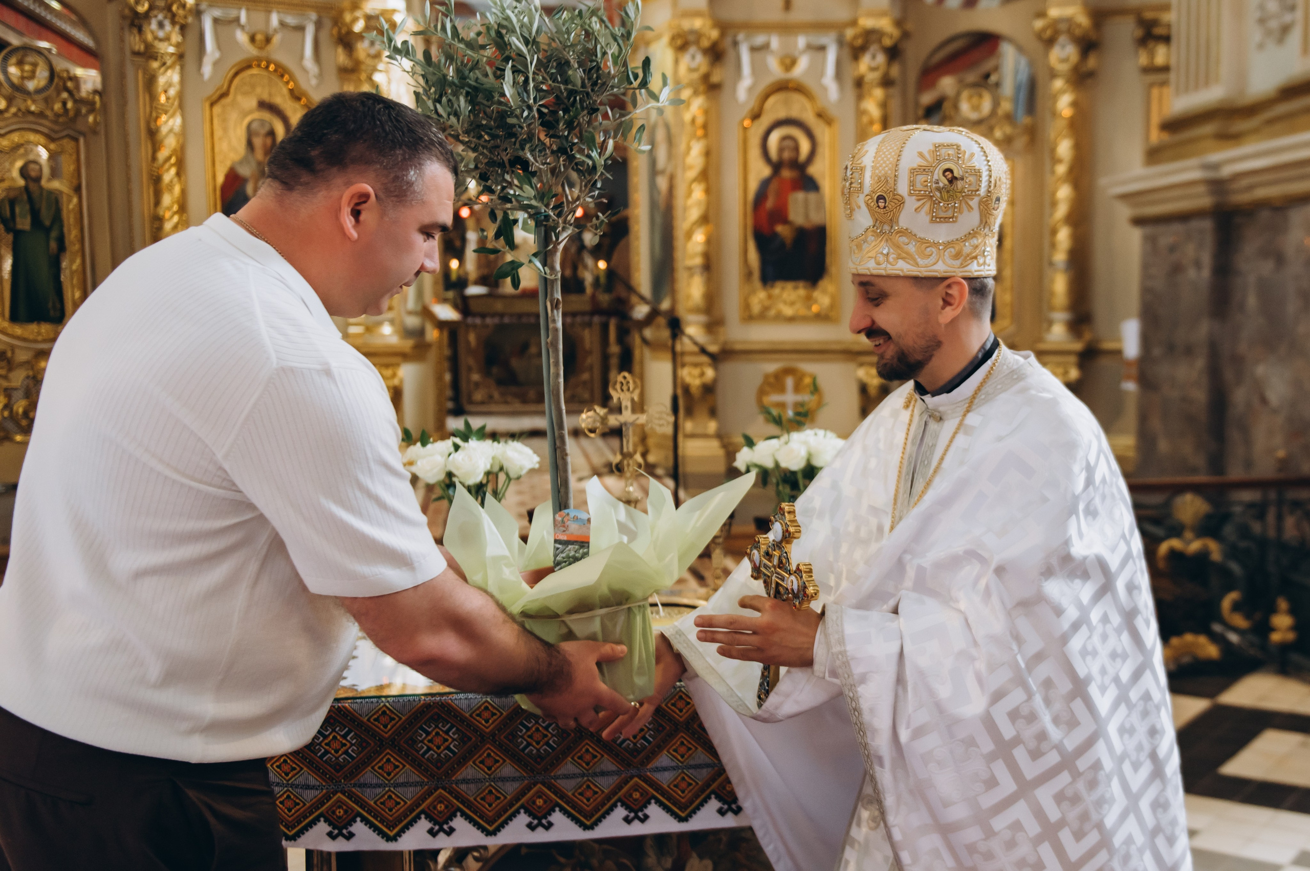 Фотосесія Першого Причастя Тернопіль, фотосесія Причастя Тернопіль, Таїнство Першого Причастя Тернопіль, Катедра Причастя Тернопіль. Сімейний, дитячий та індивідуальний фотограф в м. Тернопіль, м. Львів