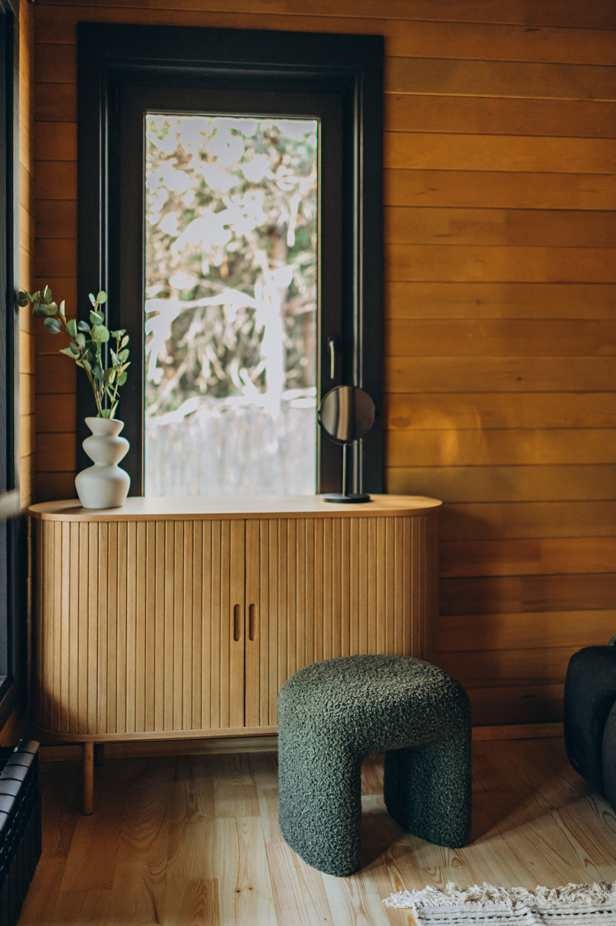 Інтер’єрна фотосесія будиночок в лісі, інтерєрна зйомка Тернопіль, інтерєрна фотосесія Львів. Сімейний, дитячий та індивідуальний фотограф в м. Тернопіль, м. Львів