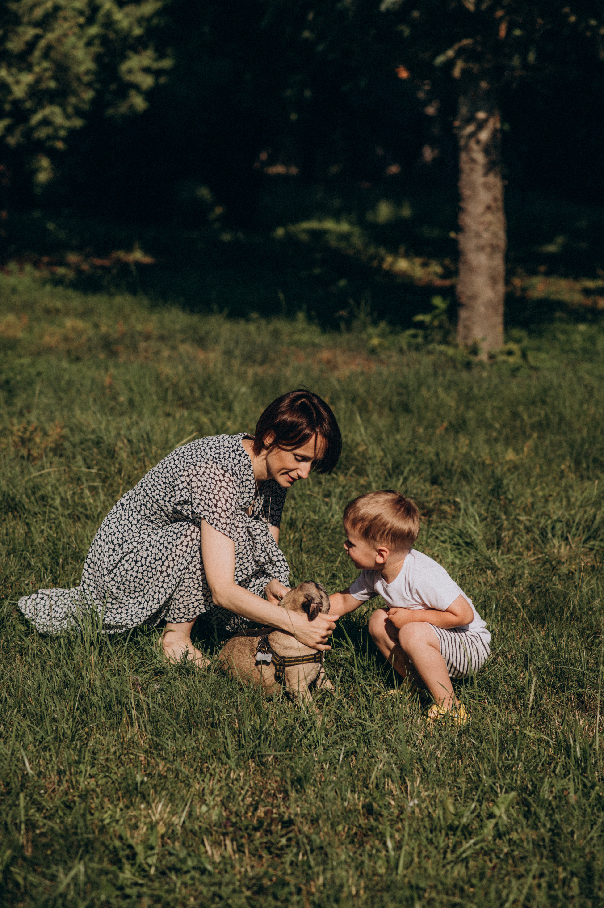 Сімейна літня фотосесія в парку, сімейний фотограф Тернопіль Львів. Сімейний, дитячий та індивідуальний фотограф в м. Тернопіль, м. Львів