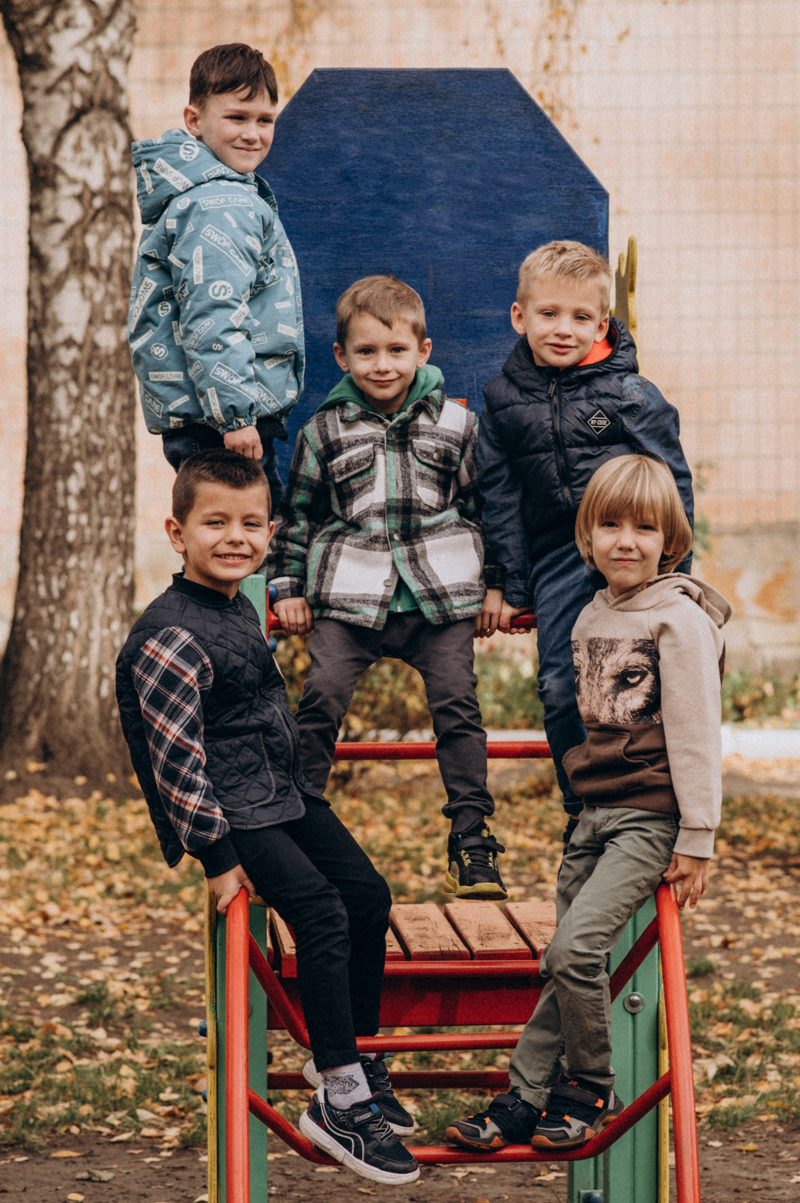 Фотосесія в дитячому садку, фотосесія на віньєтки, випускні фотоальбоми Тернопіль, шкільні фотоальбоми Тернопіль, зйомка випускного садочку. Сімейний, дитячий та індивідуальний фотограф в м. Тернопіль, м. Львів