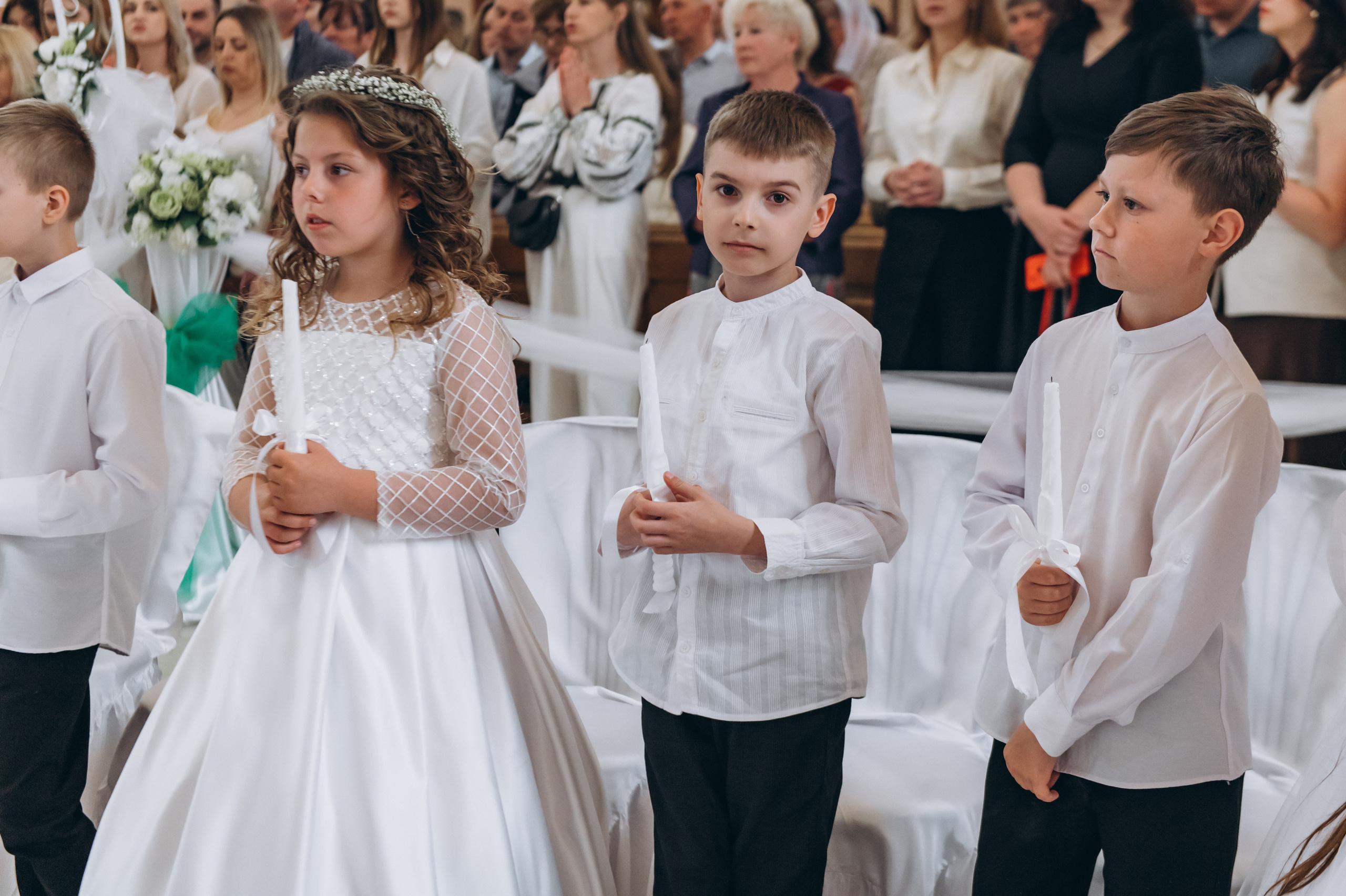 Фотосесія Причастя Тернопіль, зйомка Причастя, фотограф на Причастя Тернопіль, Причастя Львів, церква Петра і Павла. Сімейний, дитячий та індивідуальний фотограф в м. Тернопіль, м. Львів