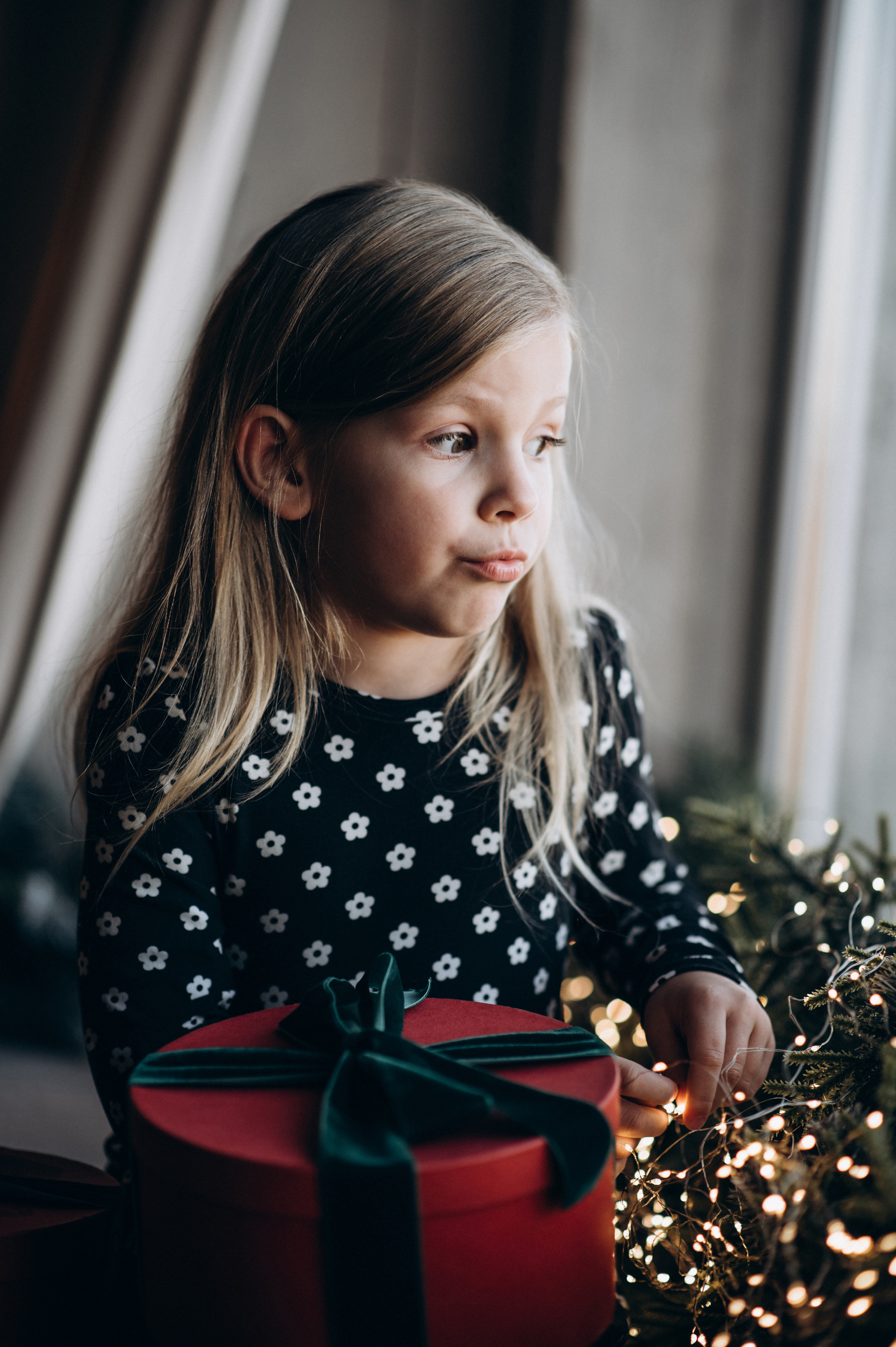 Новорічна фотосесія у студії. Сімейний, дитячий та індивідуальний фотограф в м. Тернопіль, м. Львів