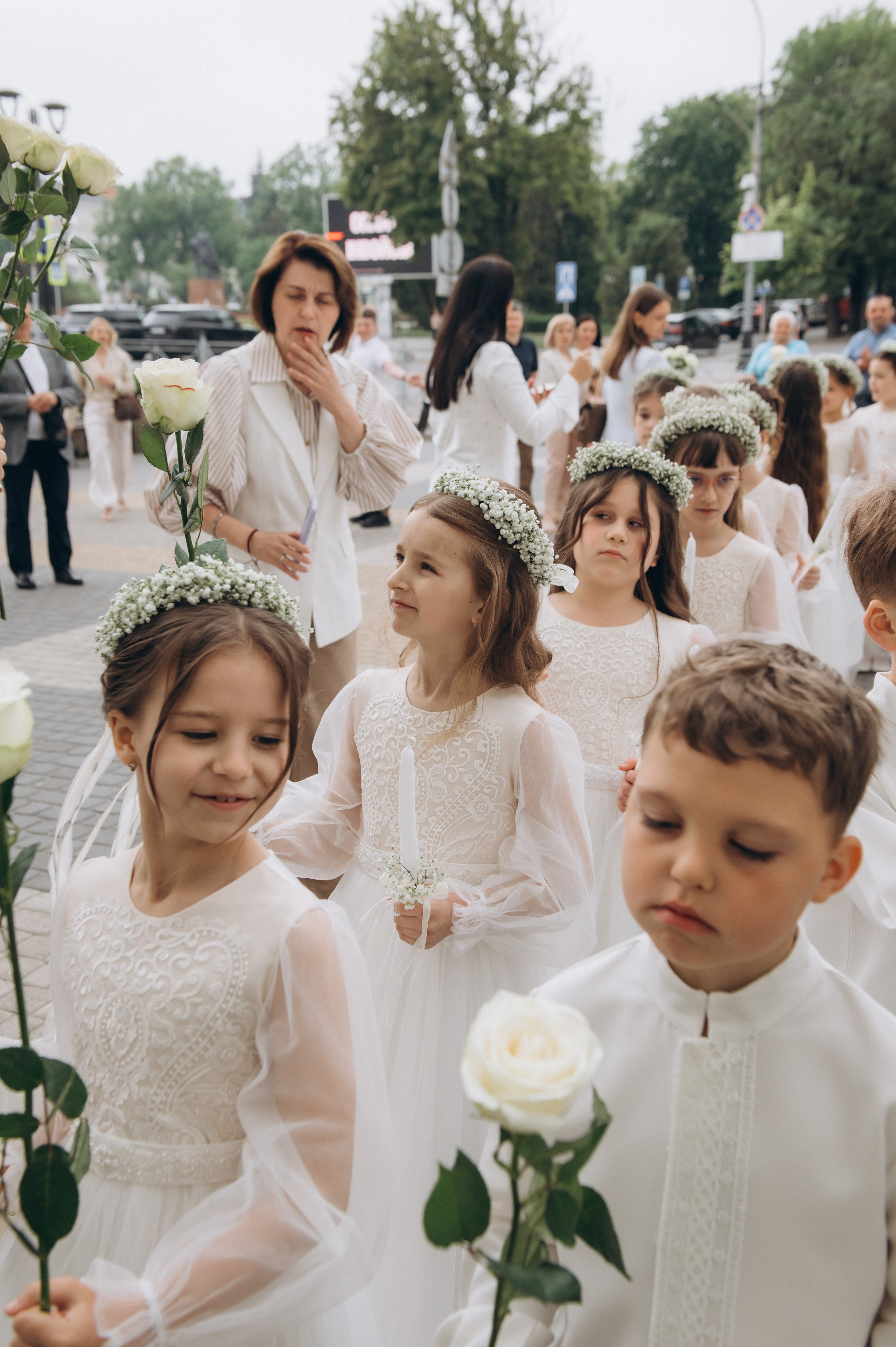 Фотосесія Першого Причастя Тернопіль, фотосесія Причастя Тернопіль, Таїнство Першого Причастя Тернопіль, Катедра Причастя Тернопіль. Сімейний, дитячий та індивідуальний фотограф в м. Тернопіль, м. Львів