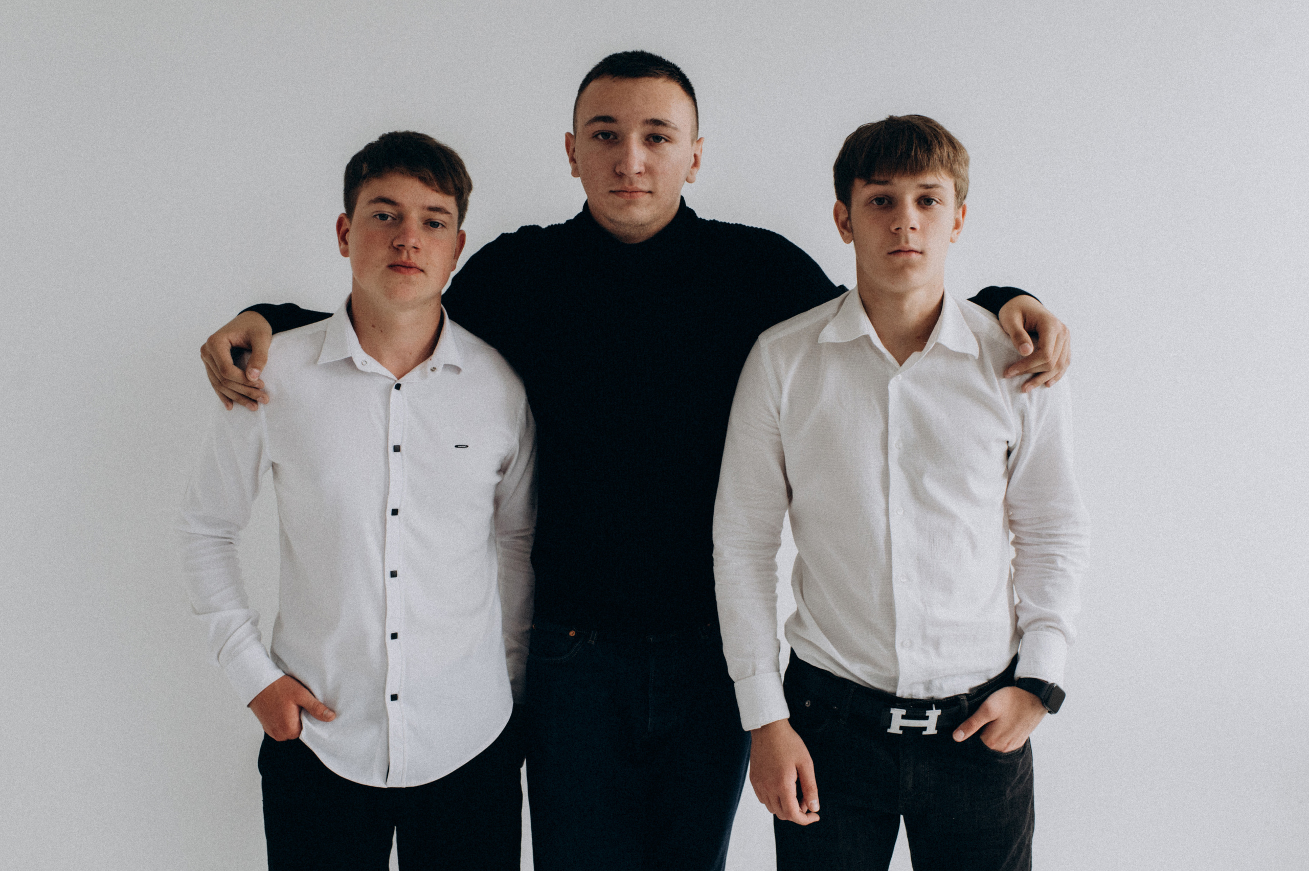 Фотосесія на віньєтки, фотосесія випускників, шкільна фотосесія. Сімейний, дитячий та індивідуальний фотограф в м. Тернопіль, м. Львів