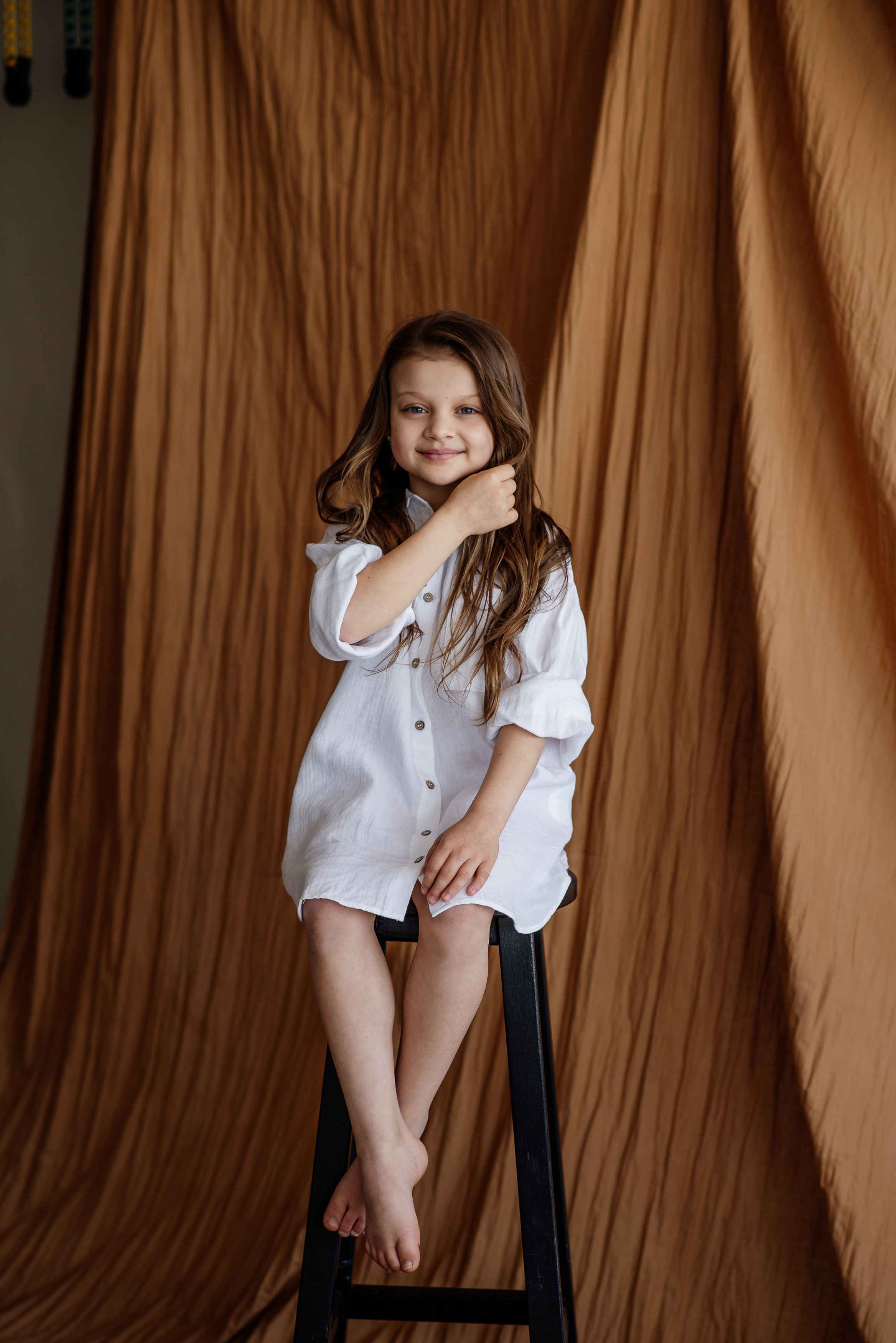 Мама і донечка. Студійна сімейна фотосесія. Сімейний, дитячий та індивідуальний фотограф в м. Тернопіль, м. Львів