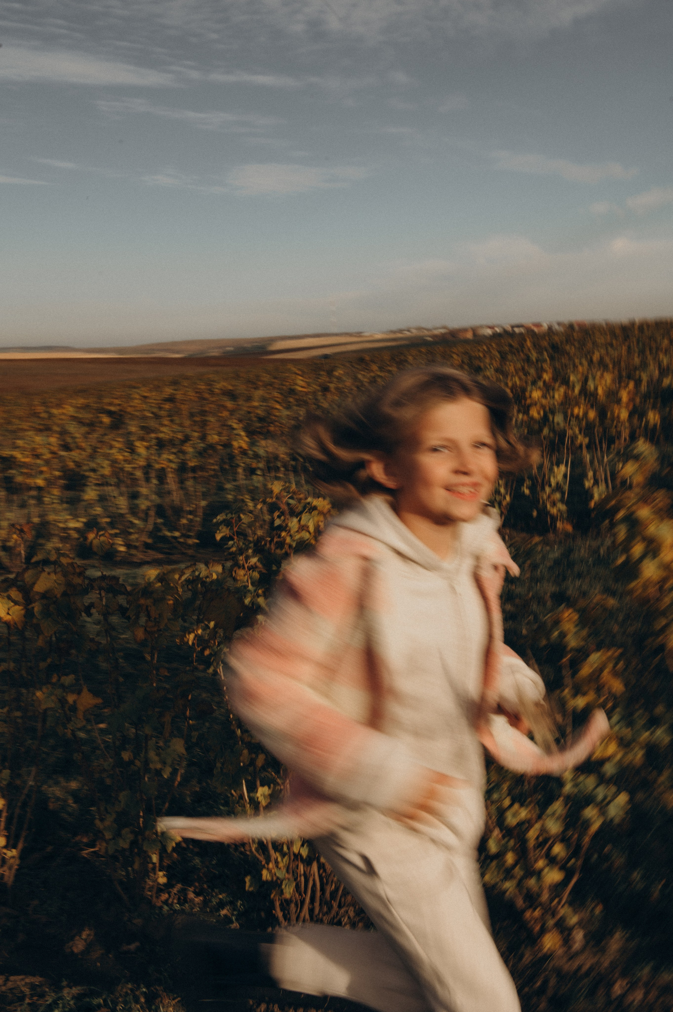 Дитячий фотограф Тернопіль, фотосесія дітей, фотосесія на природі, зйомка у Веселі козенята, фотосесія дня народження Тернопіль. Сімейний, дитячий та індивідуальний фотограф в м. Тернопіль, м. Львів