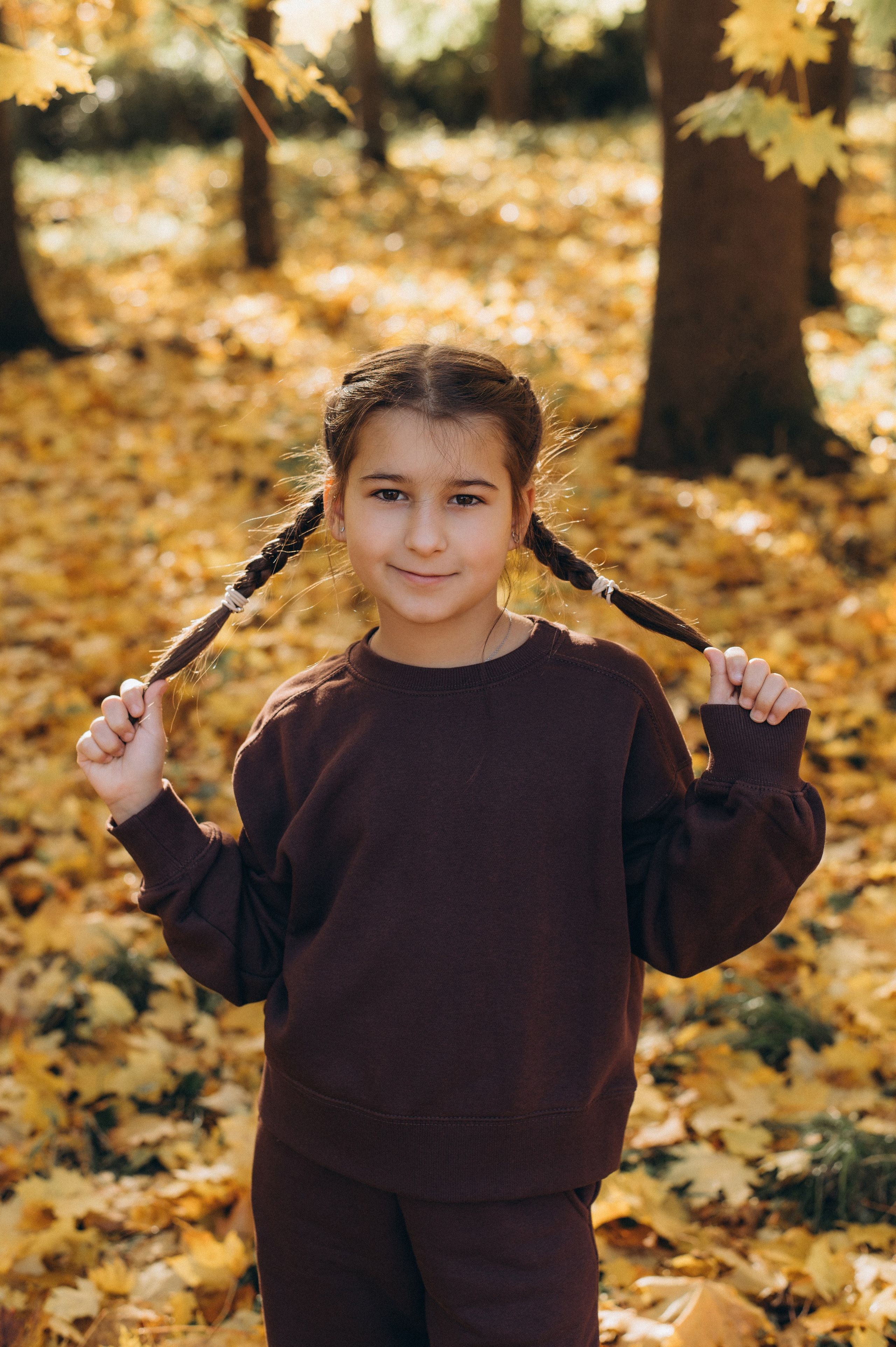 Осіння фотосесія 4 класу на віньєтки, випускні фотоальбоми Тернопіль, фотосесія випускників Тернопіль, шкільний випускний альбом Тернопіль. Сімейний, дитячий та індивідуальний фотограф в м. Тернопіль, м. Львів