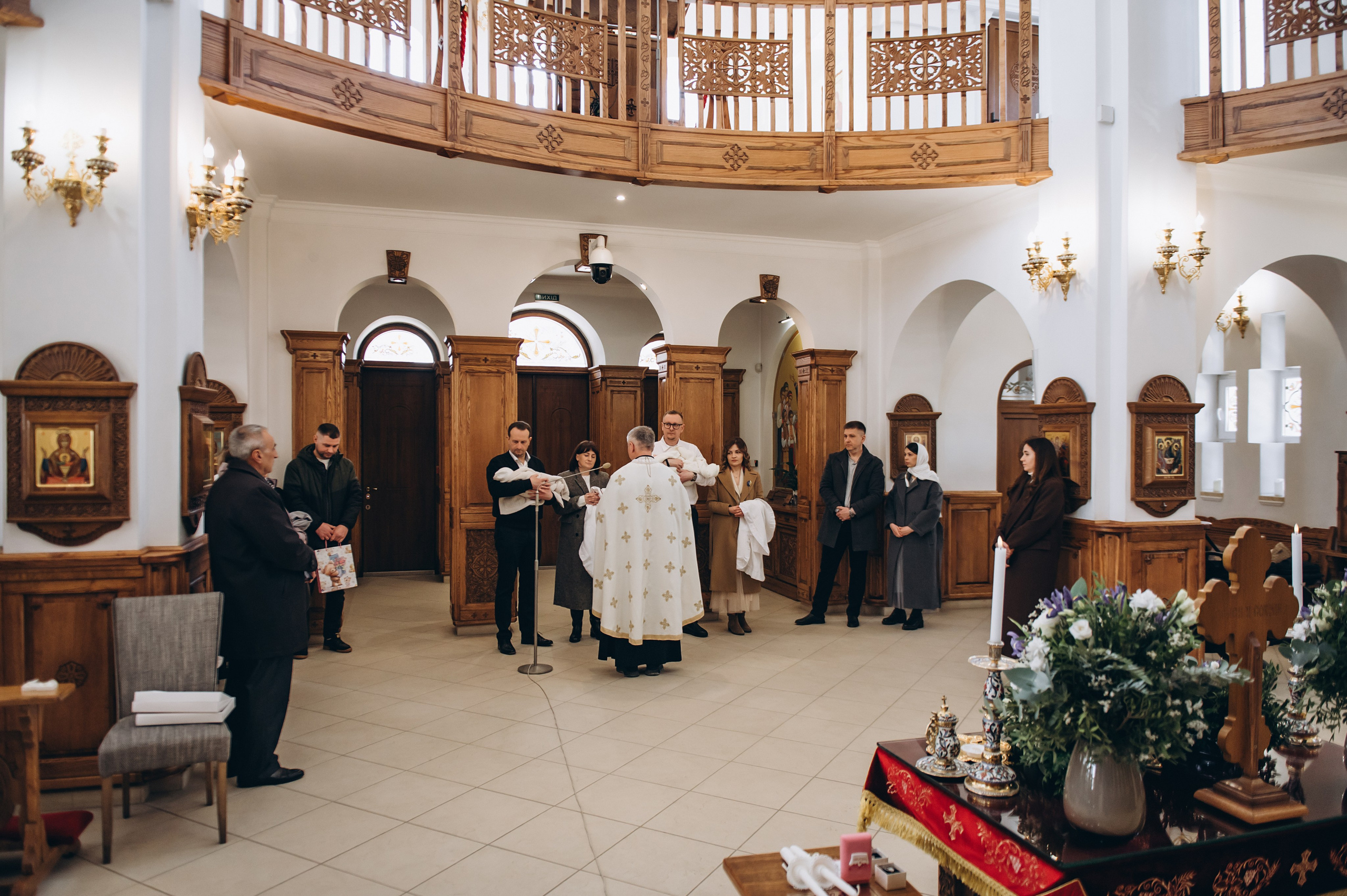 Фотосесія Хрещення Тернопіль, зйомка Хрестин Тернопіль, Храм Різдва Пресвятої Богородиці УГКЦ Тернопіль. Сімейний, дитячий та індивідуальний фотограф в м. Тернопіль, м. Львів