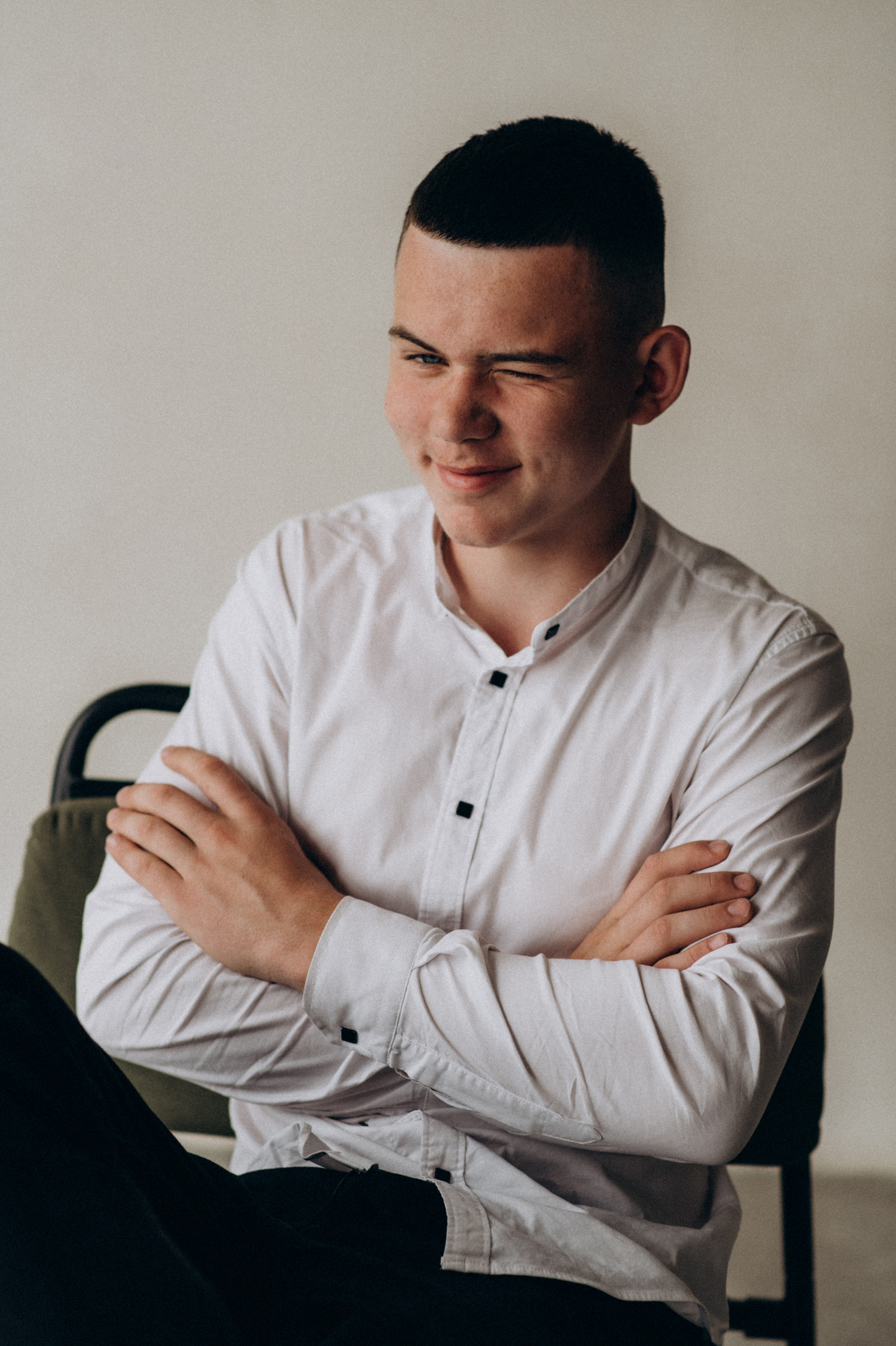 Фотосесія на віньєтки, фотосесія випускників, шкільна фотосесія. Сімейний, дитячий та індивідуальний фотограф в м. Тернопіль, м. Львів