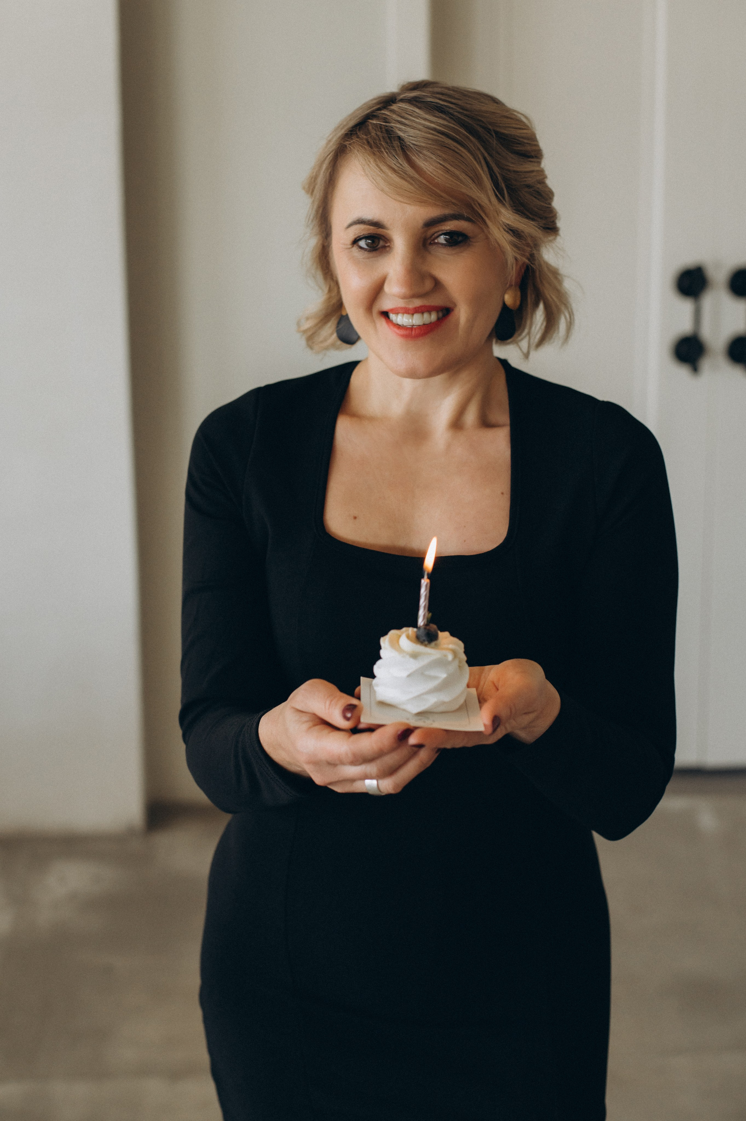 Індивідуальна фотосесія Тернопіль, студійна зйомка Львів, портретний фотограф Тернопіль. Сімейний, дитячий та індивідуальний фотограф в м. Тернопіль, м. Львів