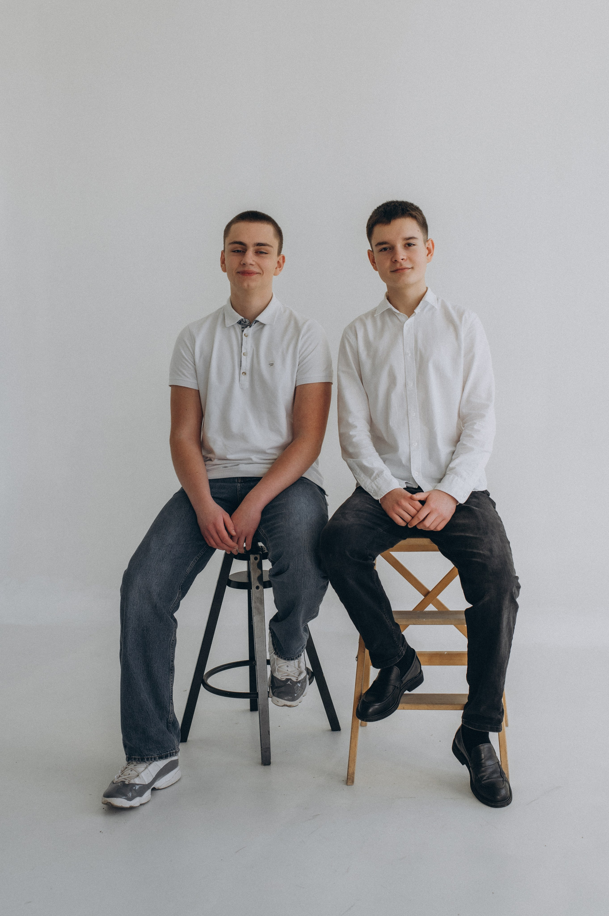 Фотосесія випускників, фотосесія на віньєтки Тернопіль, випускники Тернопіль, випуск 2025. Сімейний, дитячий та індивідуальний фотограф в м. Тернопіль, м. Львів