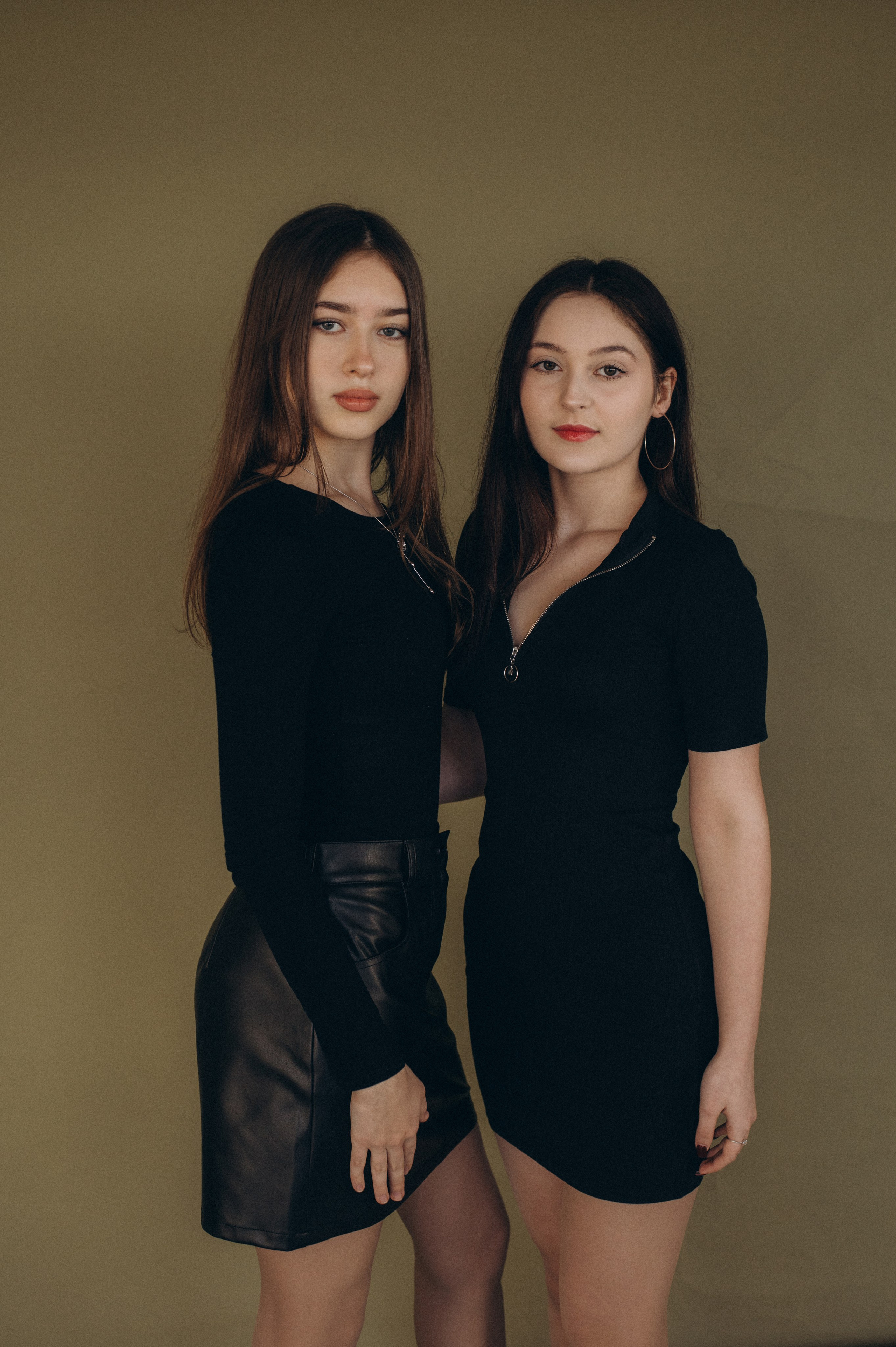 Фотосесія випускників, фотосесія на віньєтки Тернопіль, випускники Тернопіль, випуск 2025. Сімейний, дитячий та індивідуальний фотограф в м. Тернопіль, м. Львів