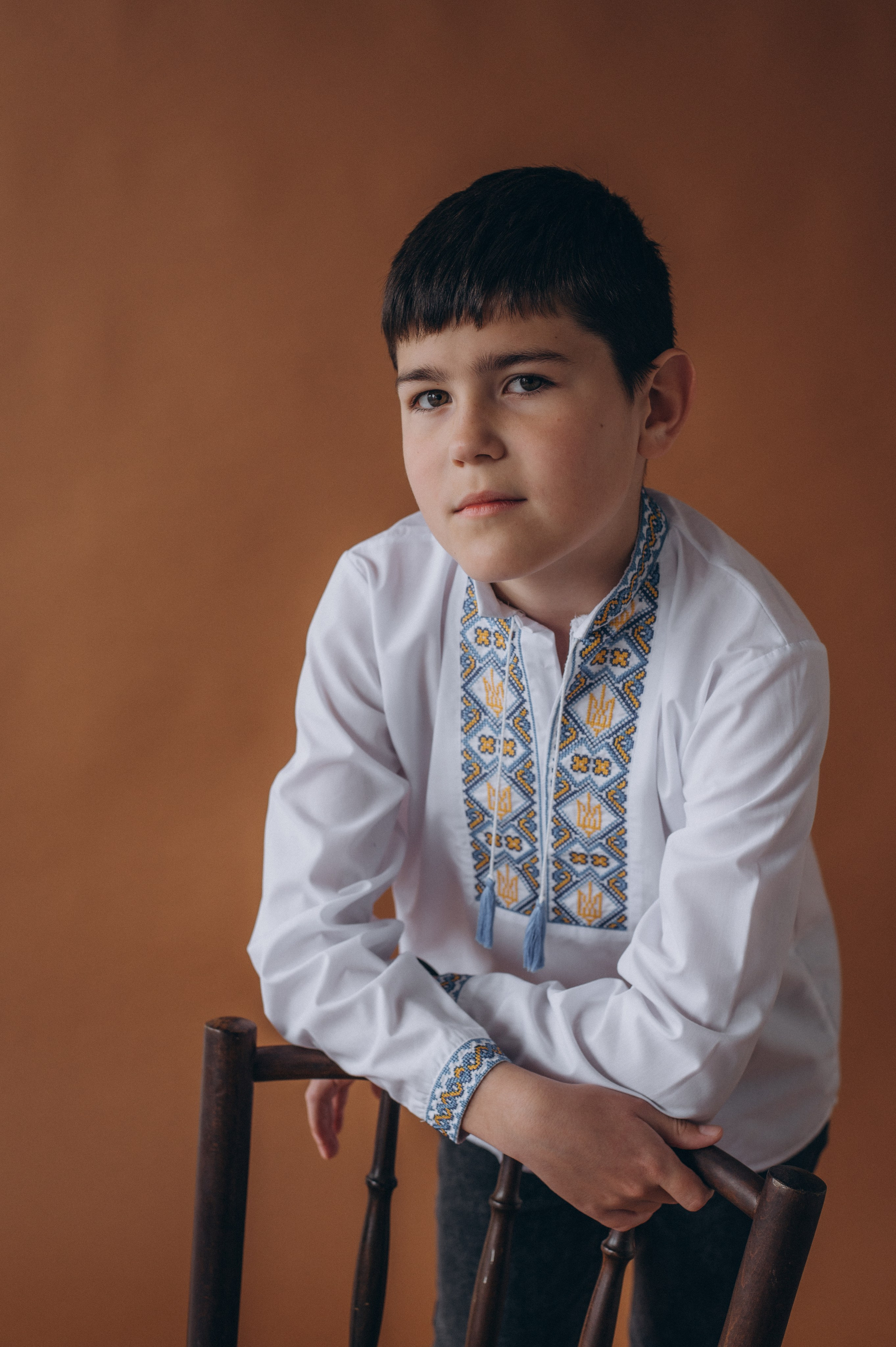 Шкільна фотосесія на віньєтки Тернопіль, фотосесія випускників Тернопіль, зйомка на віньєтки, шкільні фотоальбоми Тернопіль. Сімейний, дитячий та індивідуальний фотограф в м. Тернопіль, м. Львів