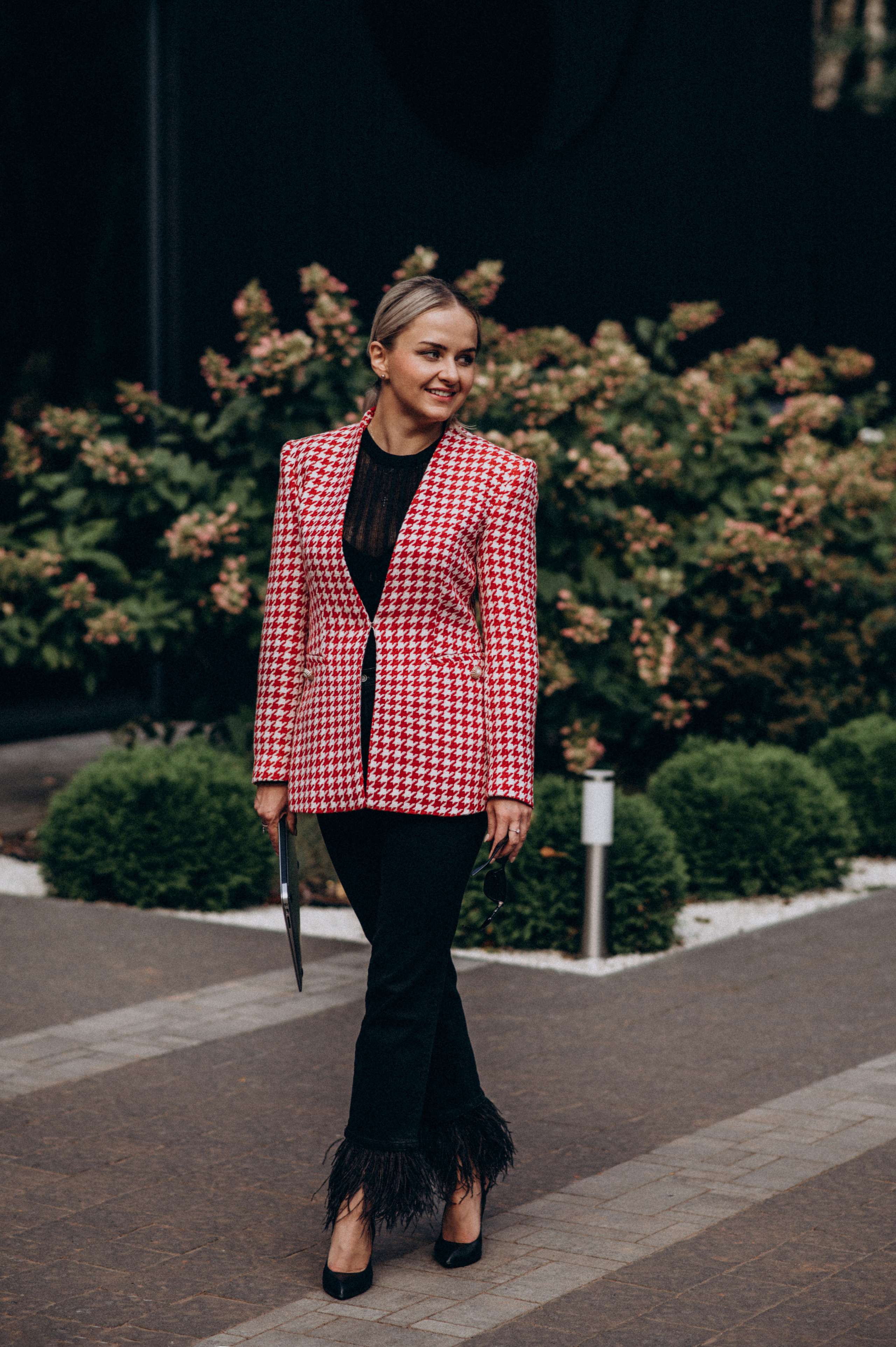 Індивідуальна контент зйомка фотосесія у кавярні кафе. Сімейний, дитячий та індивідуальний фотограф в м. Тернопіль, м. Львів