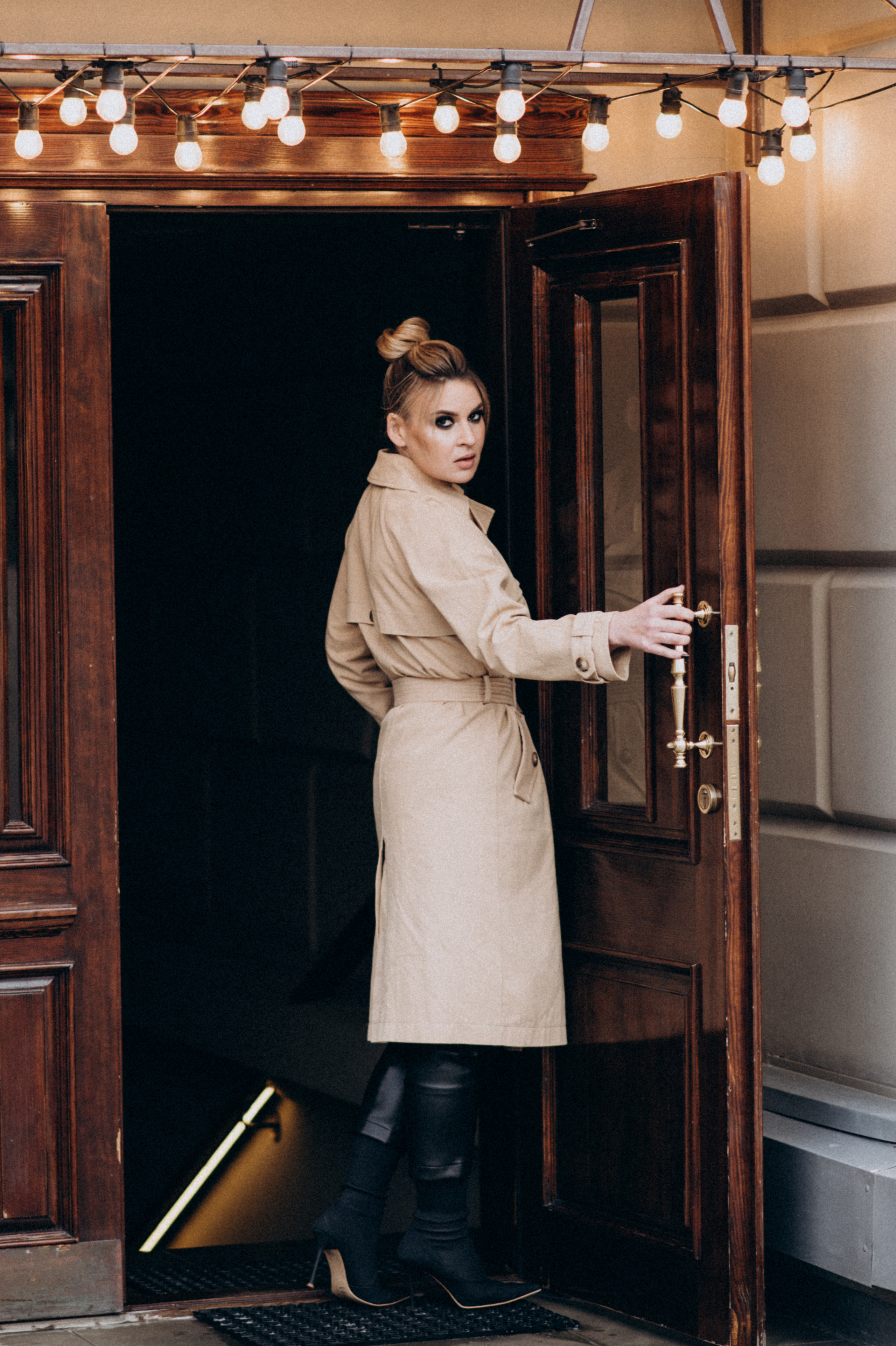 Фотосесія в осінньому місті. Сімейний, дитячий та індивідуальний фотограф в м. Тернопіль, м. Львів