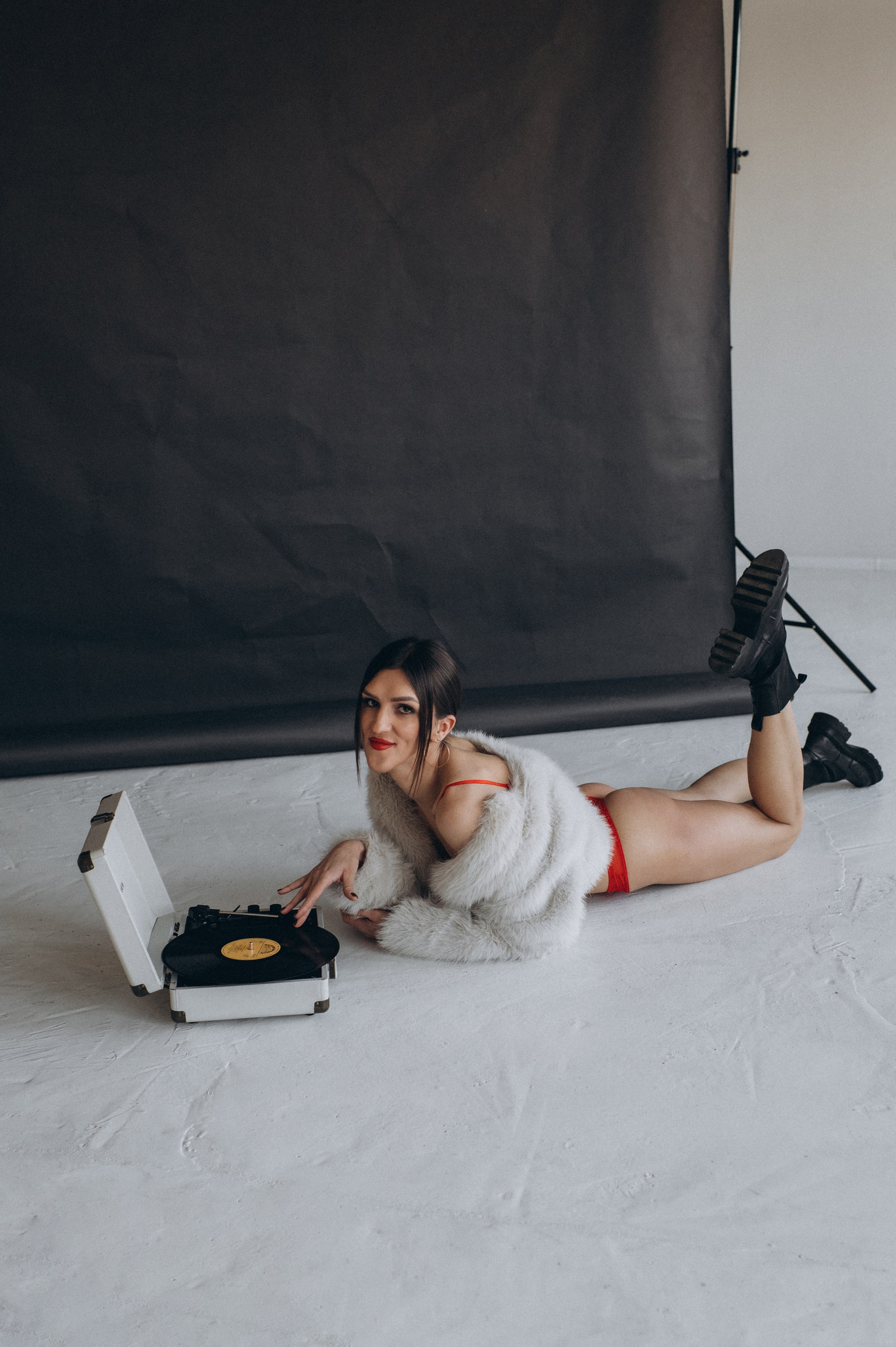 Індивідуальна фотосесія Тернопіль, студійна зйомка Львів, портретний фотограф Тернопіль. Сімейний, дитячий та індивідуальний фотограф в м. Тернопіль, м. Львів