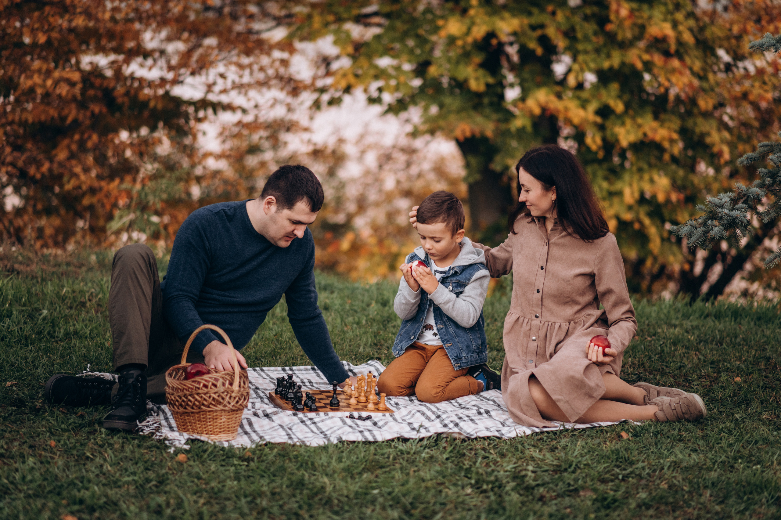 Сімейна фотосесія. Сімейний, дитячий та індивідуальний фотограф в м. Тернопіль, м. Львів