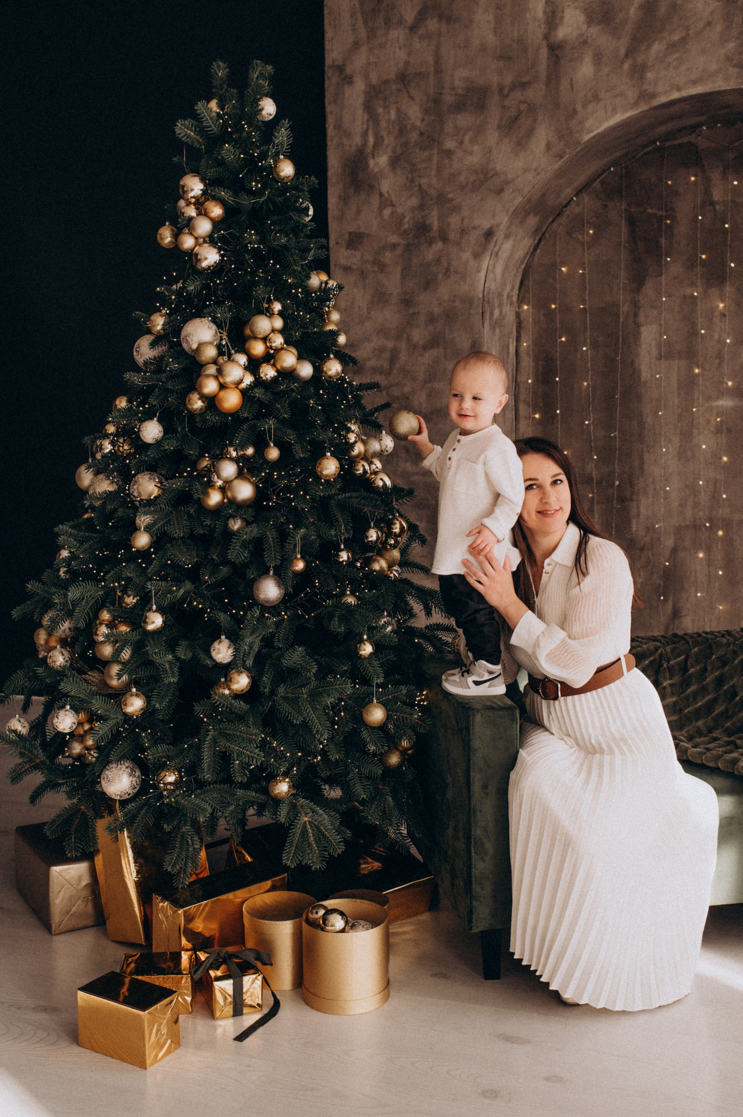 Новорічна фотосесія у студії, фотосесія Львів, сімейна фотосесія Тернопіль. Сімейний, дитячий та індивідуальний фотограф в м. Тернопіль, м. Львів