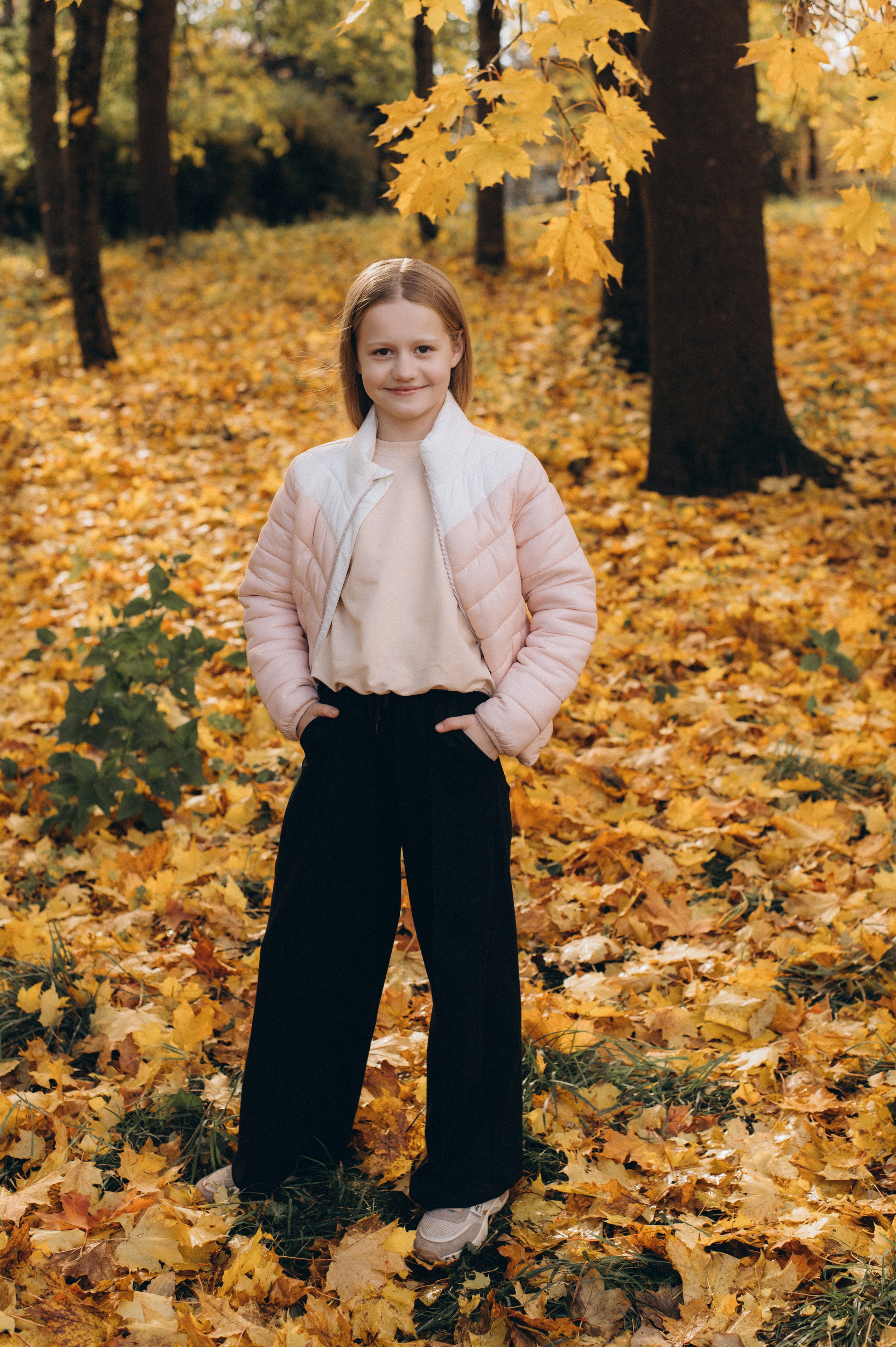 Осіння фотосесія 4 класу на віньєтки, випускні фотоальбоми Тернопіль, фотосесія випускників Тернопіль, шкільний випускний альбом Тернопіль. Сімейний, дитячий та індивідуальний фотограф в м. Тернопіль, м. Львів