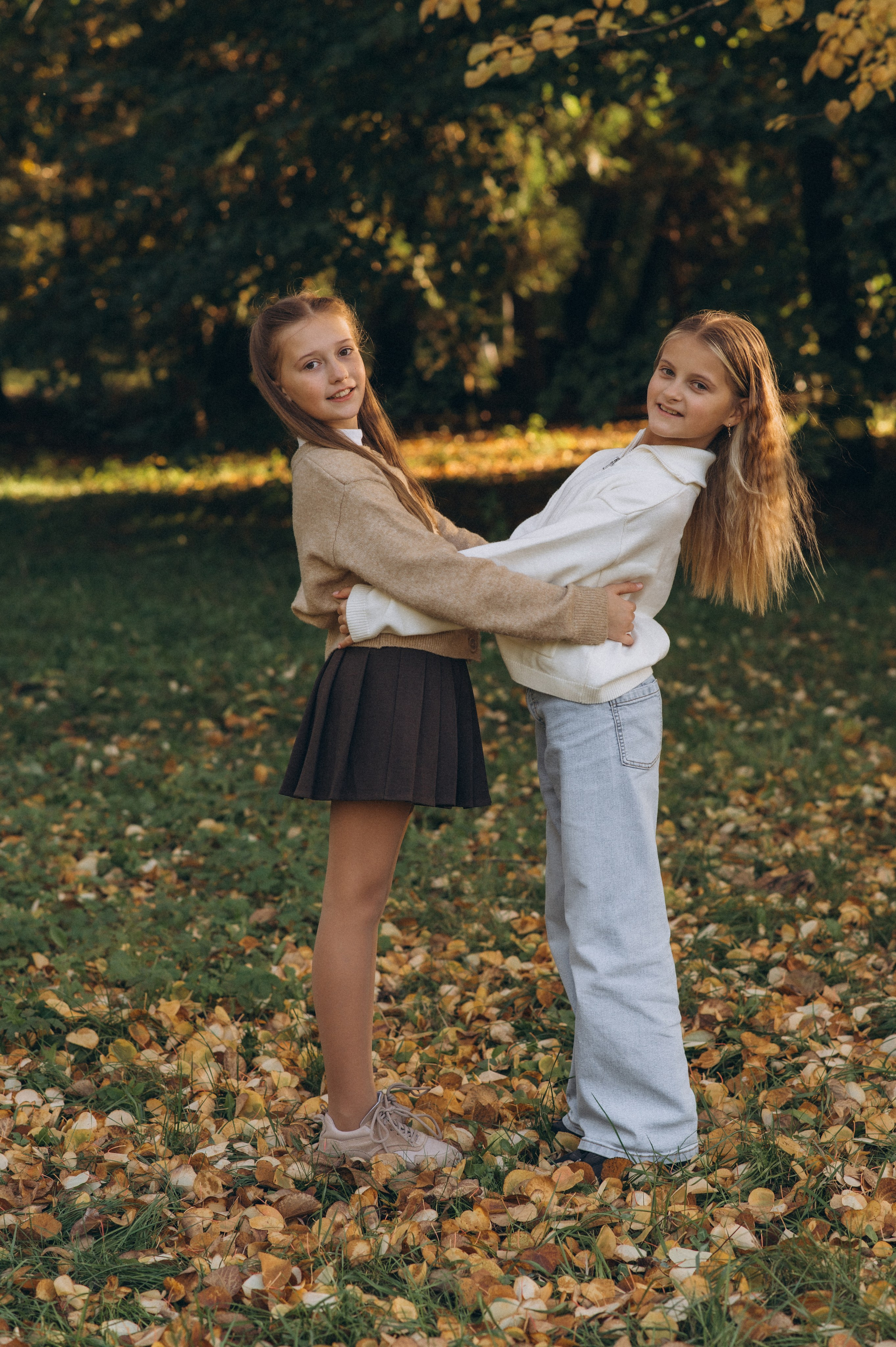 Шкільна фотосесія на віньєтки Тернопіль, шкільні альбоми, фотосесія випускників Тернопіль, випускний альбом, фотограф випускний Тернопіль. Сімейний, дитячий та індивідуальний фотограф в м. Тернопіль, м. Львів