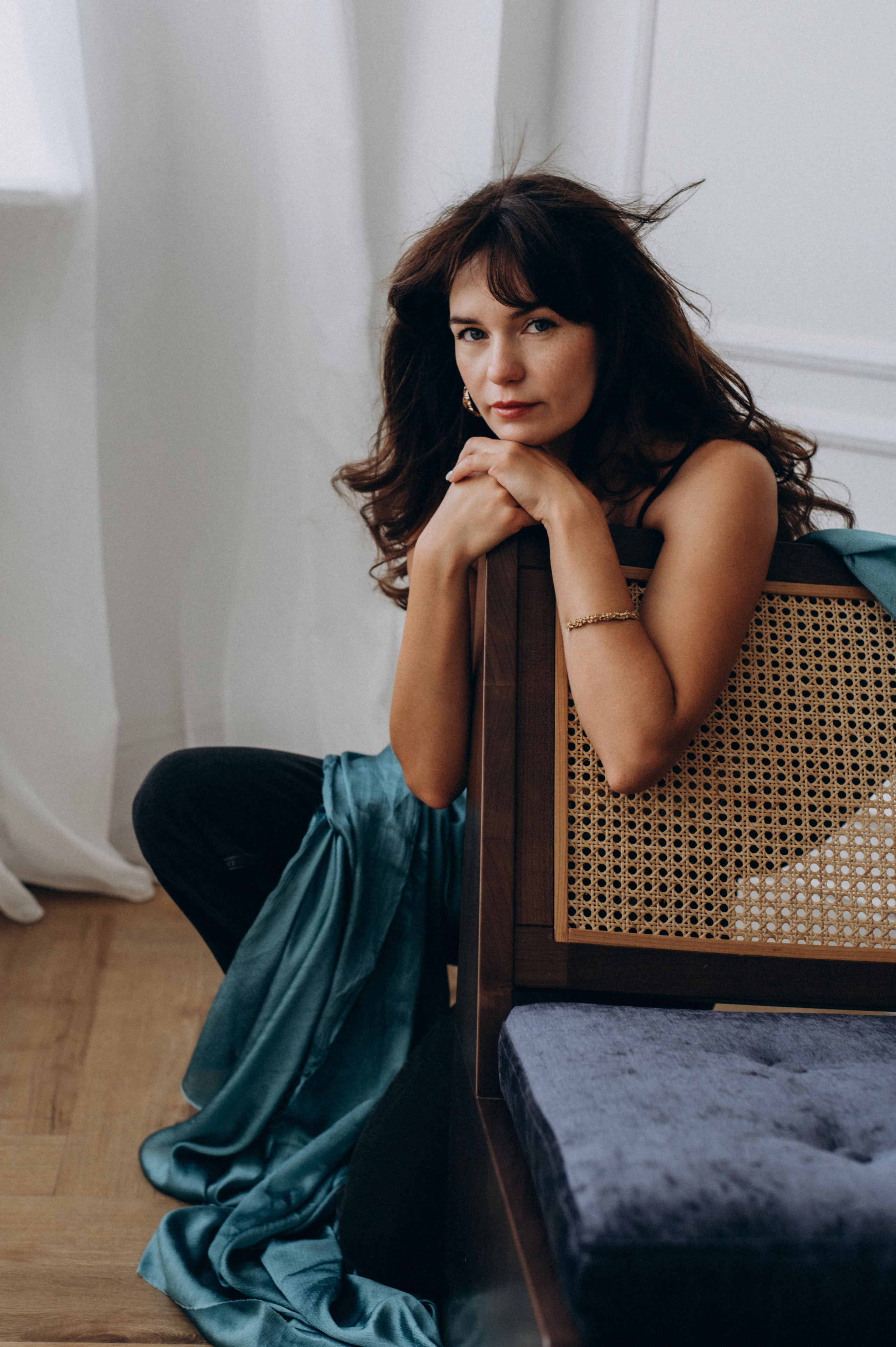 Індивідуальна фотосесія у студії Тернопіль, індивідуальна зйомка Львів. Сімейний, дитячий та індивідуальний фотограф в м. Тернопіль, м. Львів