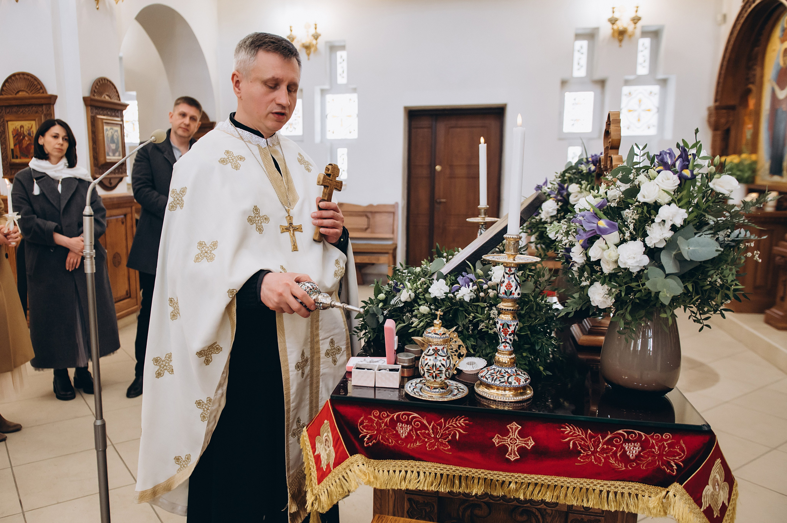 Фотосесія Хрещення Тернопіль, зйомка Хрестин Тернопіль, Храм Різдва Пресвятої Богородиці УГКЦ Тернопіль. Сімейний, дитячий та індивідуальний фотограф в м. Тернопіль, м. Львів