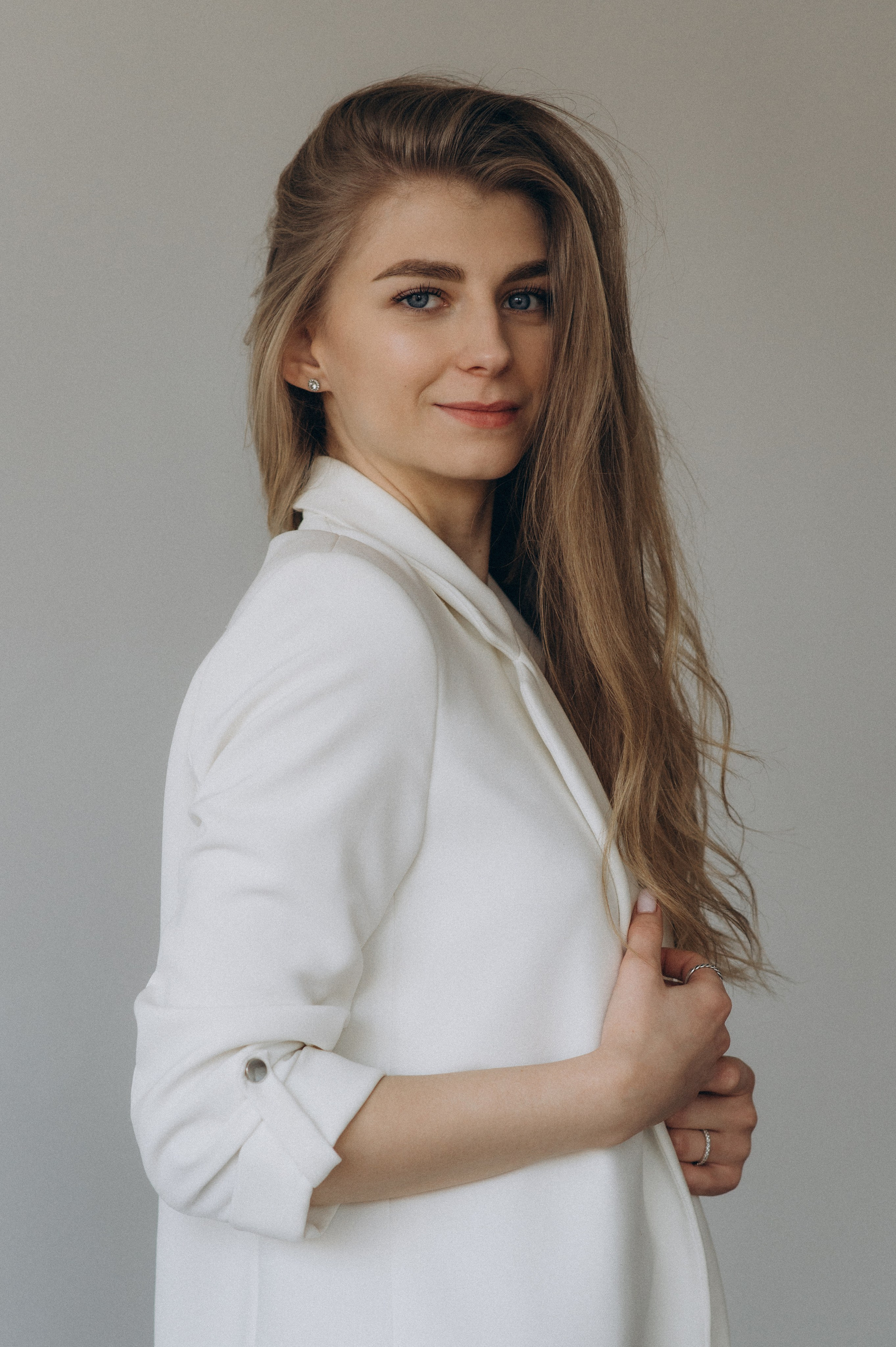 Портретна фотосесія, портретний фотограф Тернопіль Львів, індивідуальна фотосесія, зйомка у студії. Сімейний, дитячий та індивідуальний фотограф в м. Тернопіль, м. Львів