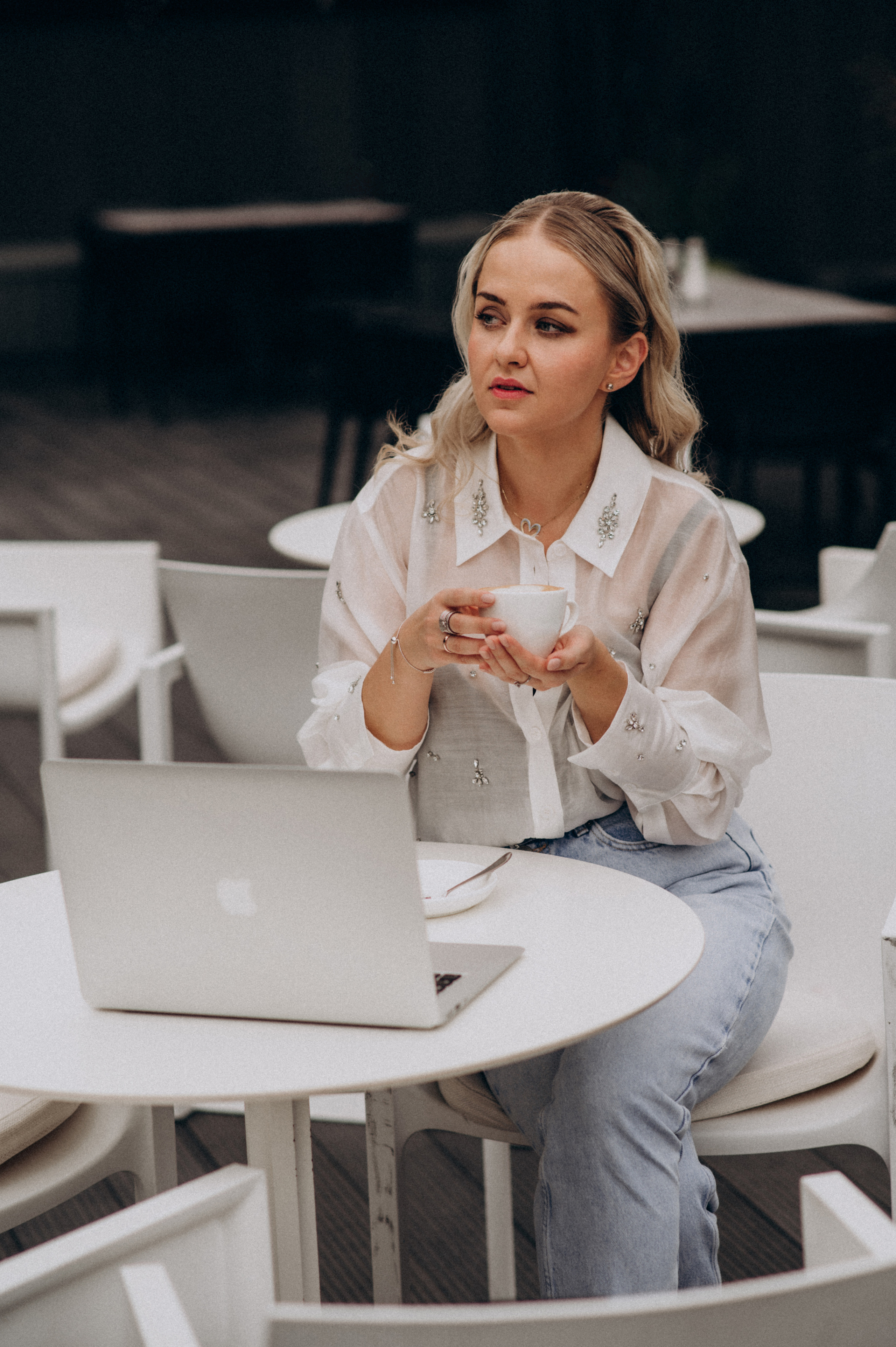 Індивідуальна контент зйомка фотосесія у кавярні кафе. Сімейний, дитячий та індивідуальний фотограф в м. Тернопіль, м. Львів