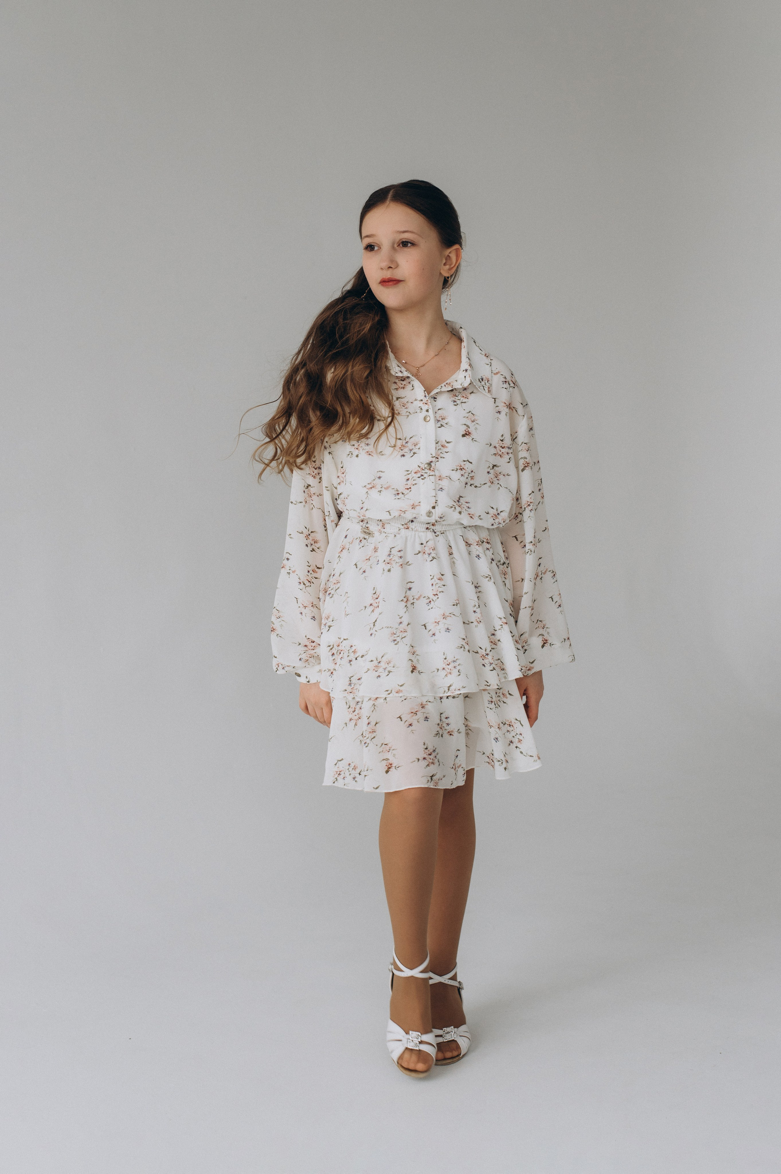 Шкільна фотосесія на віньєтки Тернопіль, шкільні альбоми, фотосесія випускників Тернопіль, випускний альбом, фотограф випускний Тернопіль. Сімейний, дитячий та індивідуальний фотограф в м. Тернопіль, м. Львів