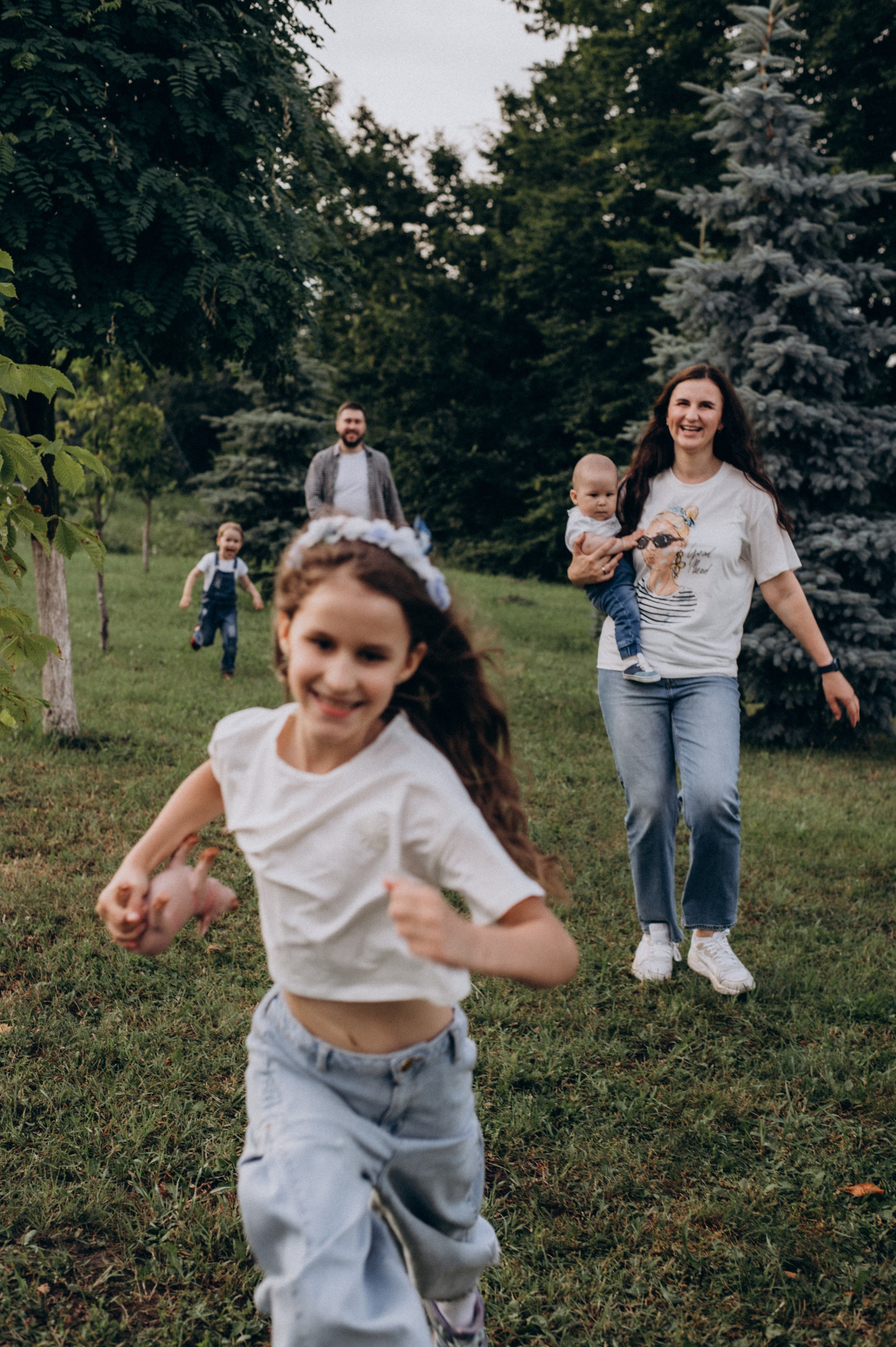 Сімейна фотосесія Тернопіль, сімейний фотограф Тернопіль, зйомка великої сімї. Сімейний, дитячий та індивідуальний фотограф в м. Тернопіль, м. Львів