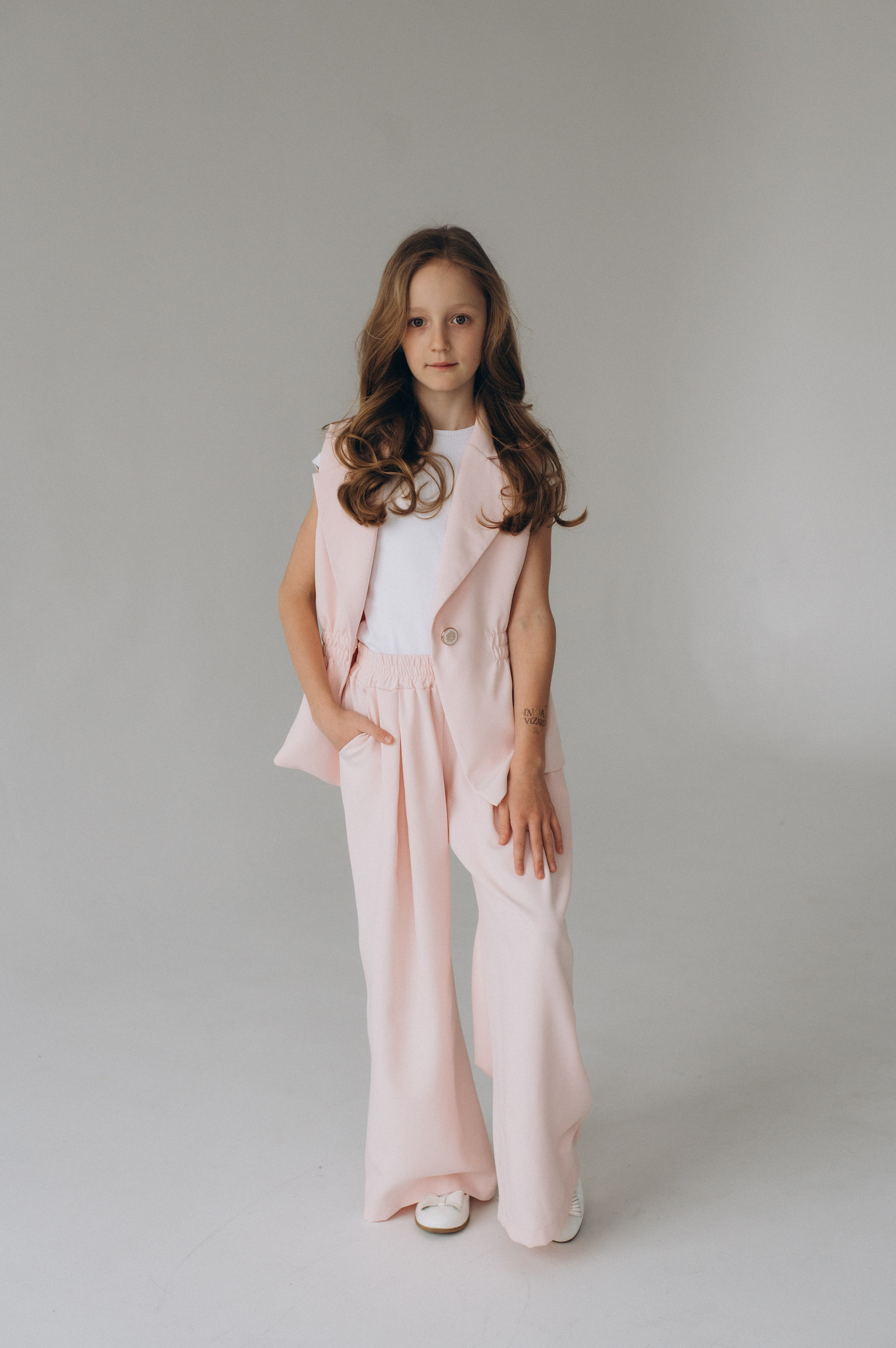 Шкільна фотосесія на віньєтки Тернопіль, шкільні альбоми, фотосесія випускників Тернопіль, випускний альбом, фотограф випускний Тернопіль. Сімейний, дитячий та індивідуальний фотограф в м. Тернопіль, м. Львів