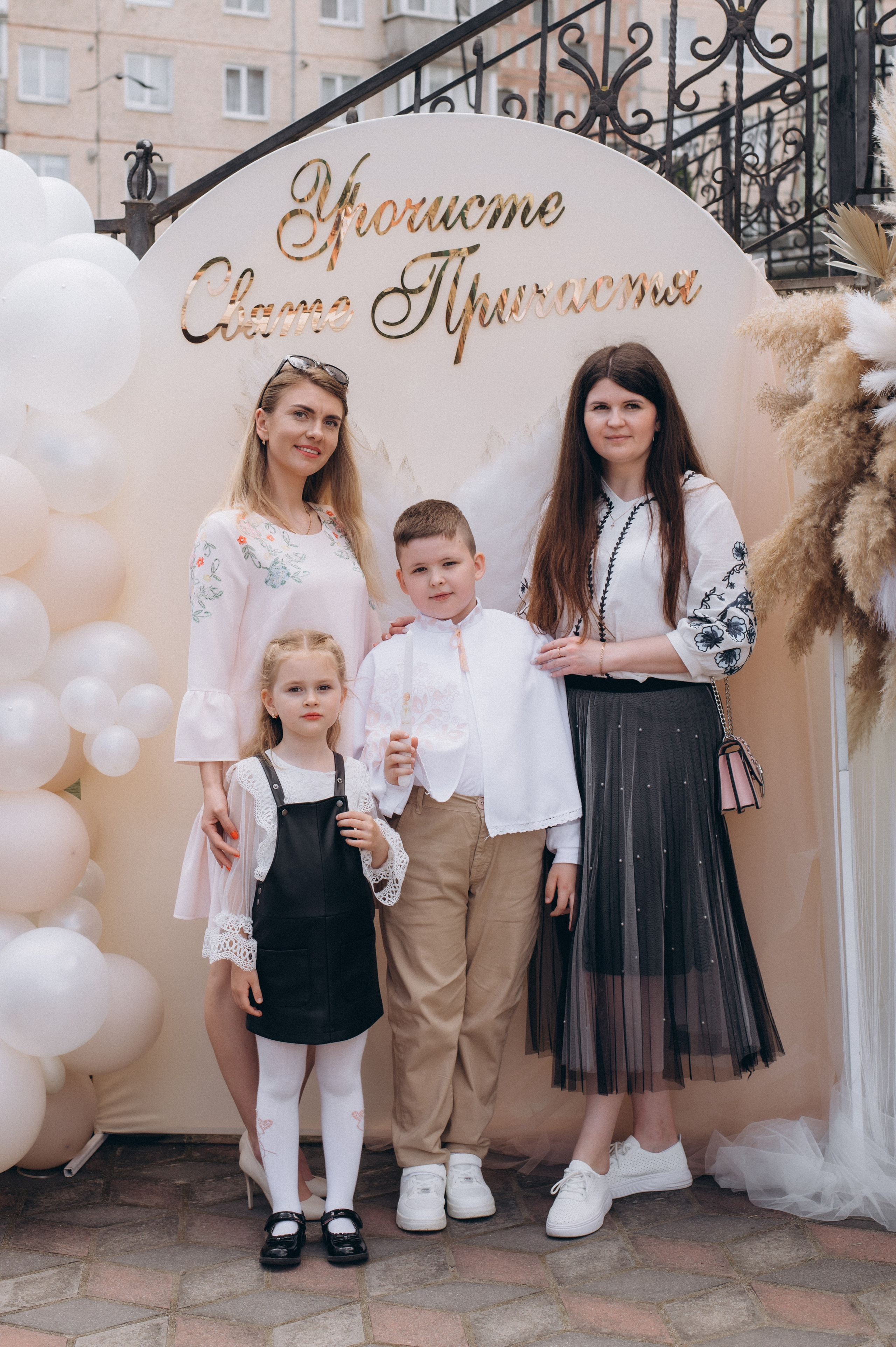 Фотосесія Причастя Тернопіль, зйомка Причастя, фотограф на Причастя Тернопіль, Причастя Львів, Причастя церква Михаїла Тернопіль. Сімейний, дитячий та індивідуальний фотограф в м. Тернопіль, м. Львів