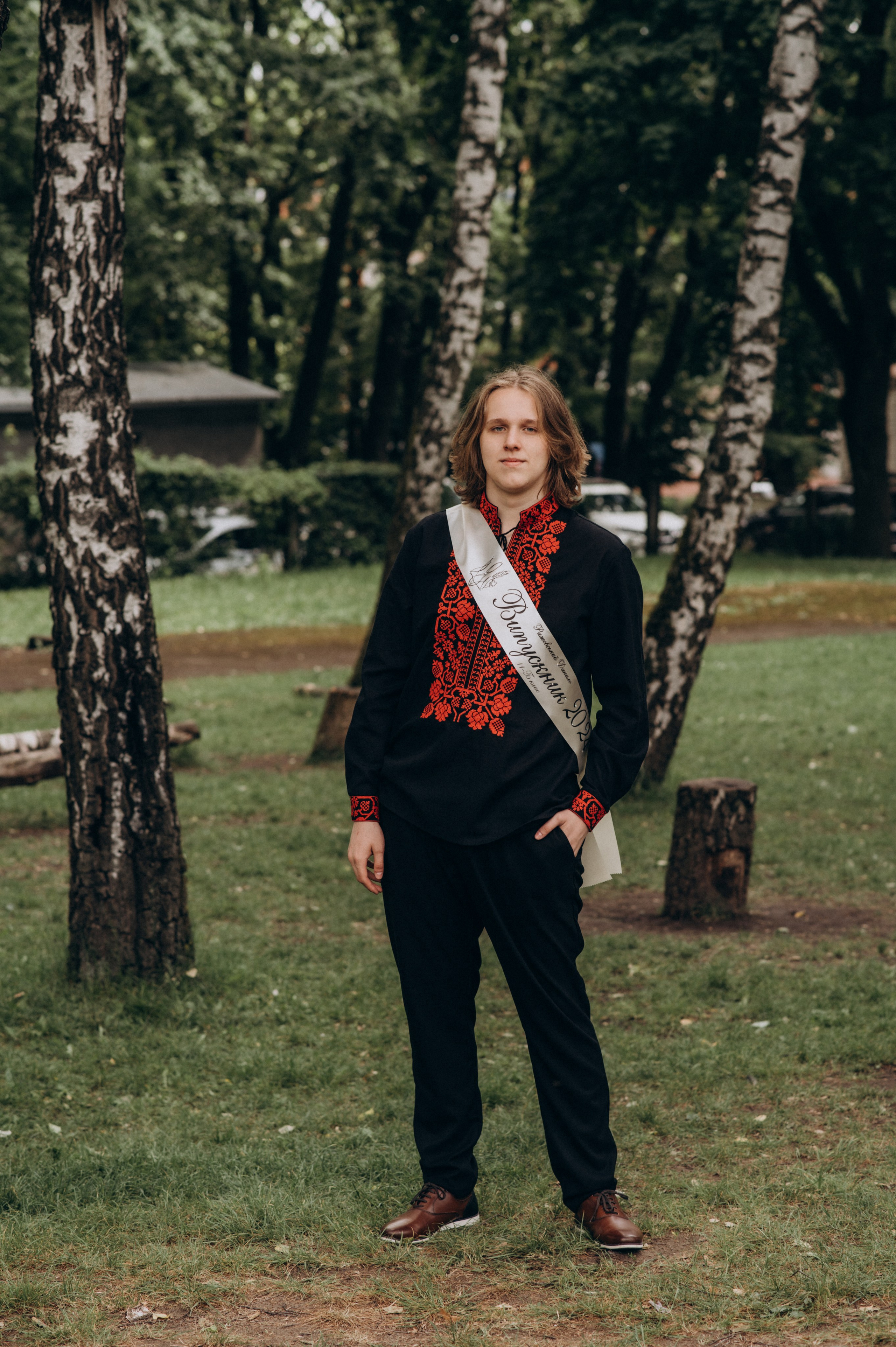 Фотосесія останнього дзвоника, фотосесія випускників Тернопіль, випускний 2024. Сімейний, дитячий та індивідуальний фотограф в м. Тернопіль, м. Львів