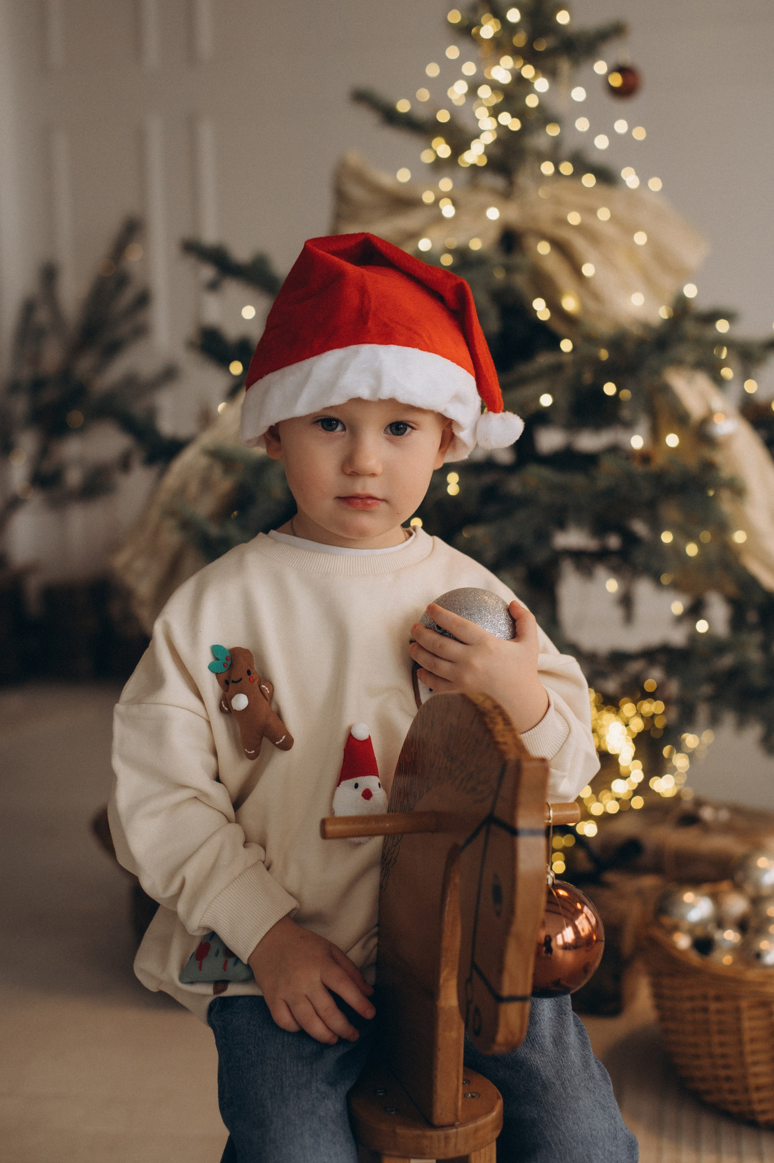 Новорічна сімейна фотосесія у студії Тернопіль, фотосесія мами та дитини, сімейний фотограф Тернопіль, новорічна зйомка. Сімейний, дитячий та індивідуальний фотограф в м. Тернопіль, м. Львів