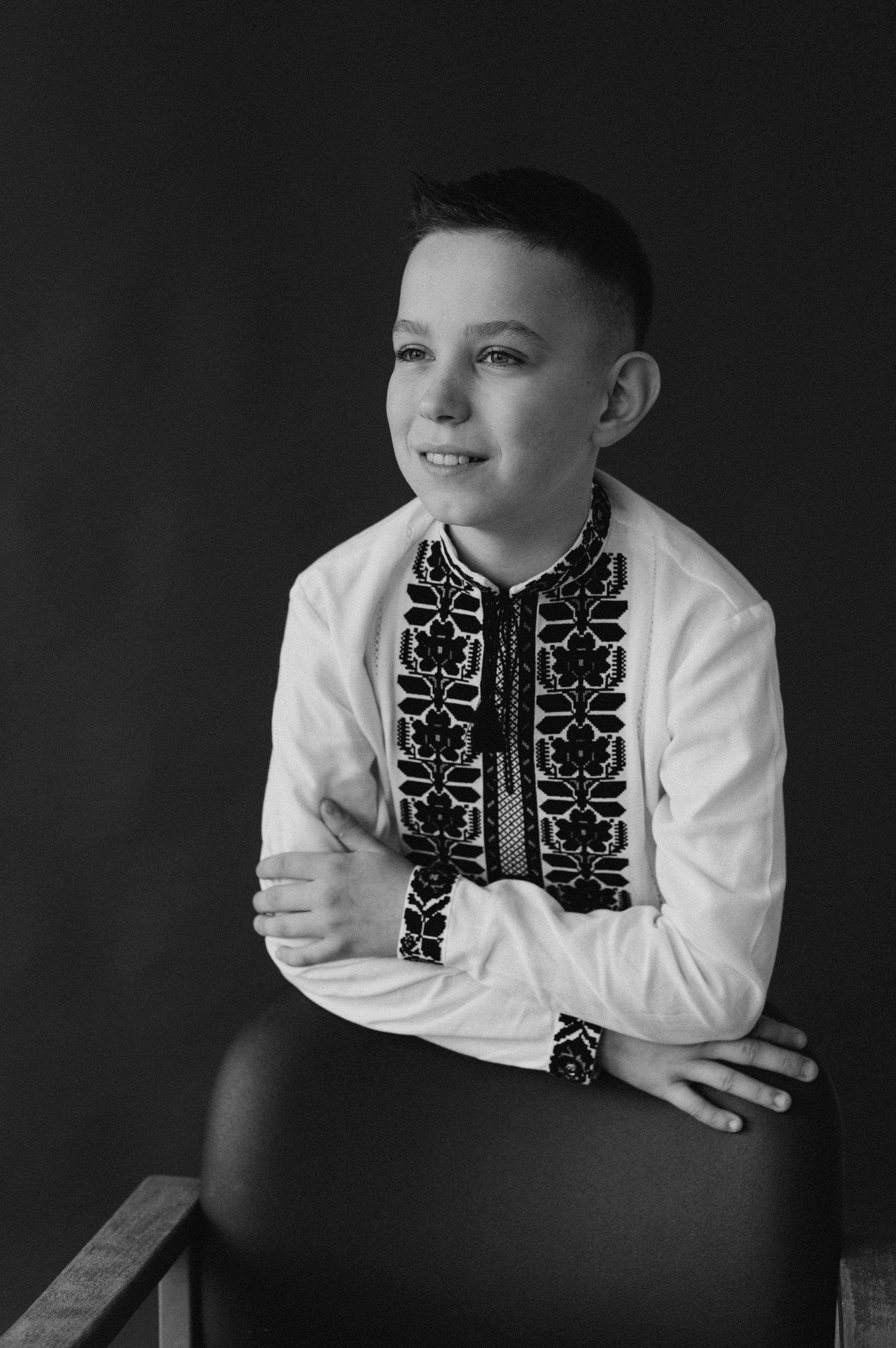 Шкільна фотосесія на віньєтки Тернопіль, фотосесія випускників Тернопіль, зйомка на віньєтки, шкільні фотоальбоми Тернопіль. Сімейний, дитячий та індивідуальний фотограф в м. Тернопіль, м. Львів